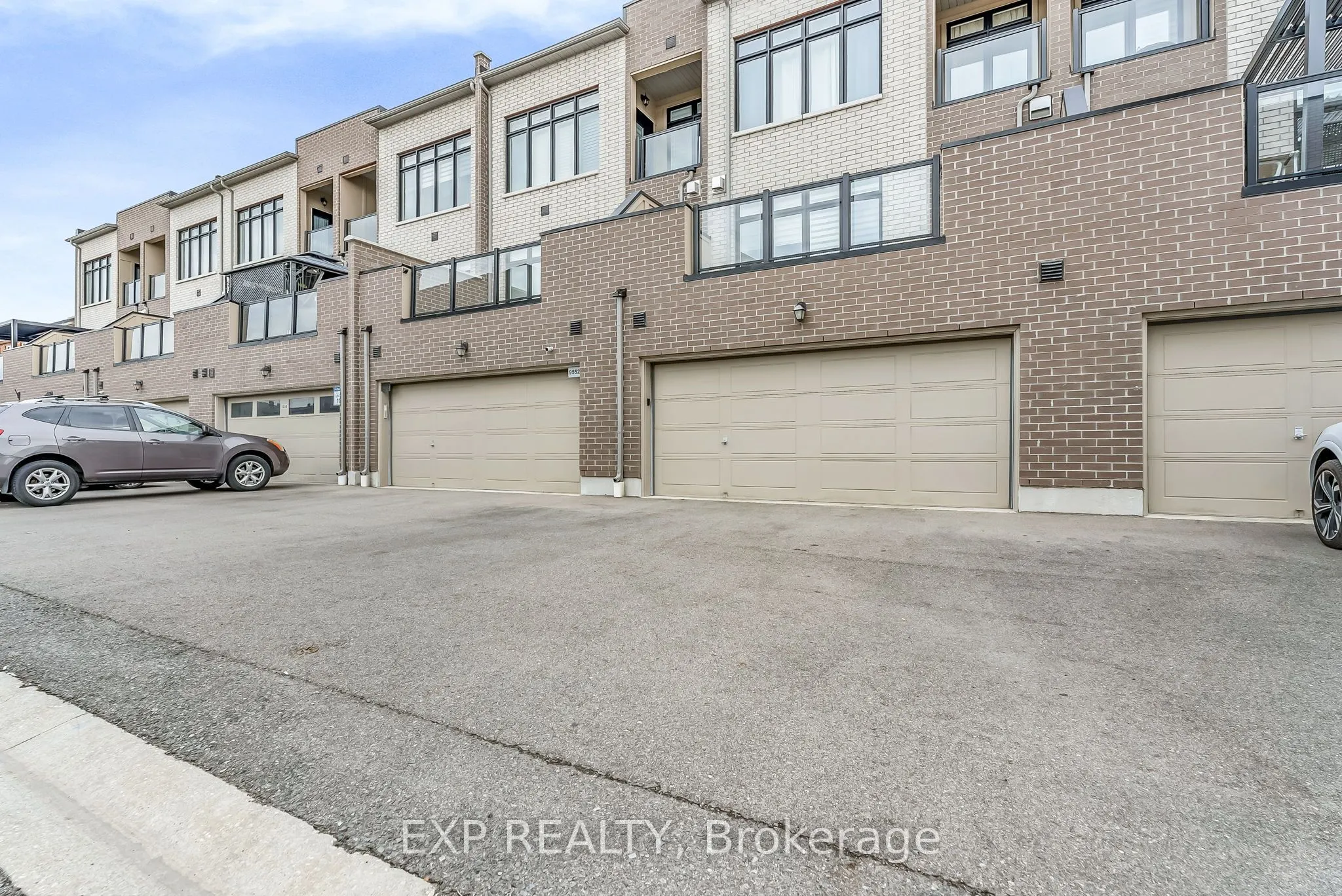 9548 Weston Road