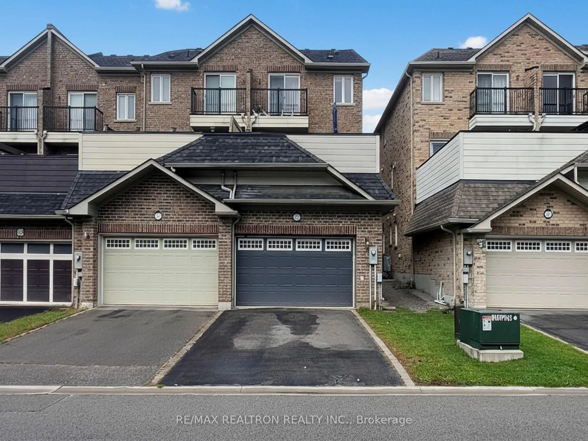 25 Walter Scott Crescent