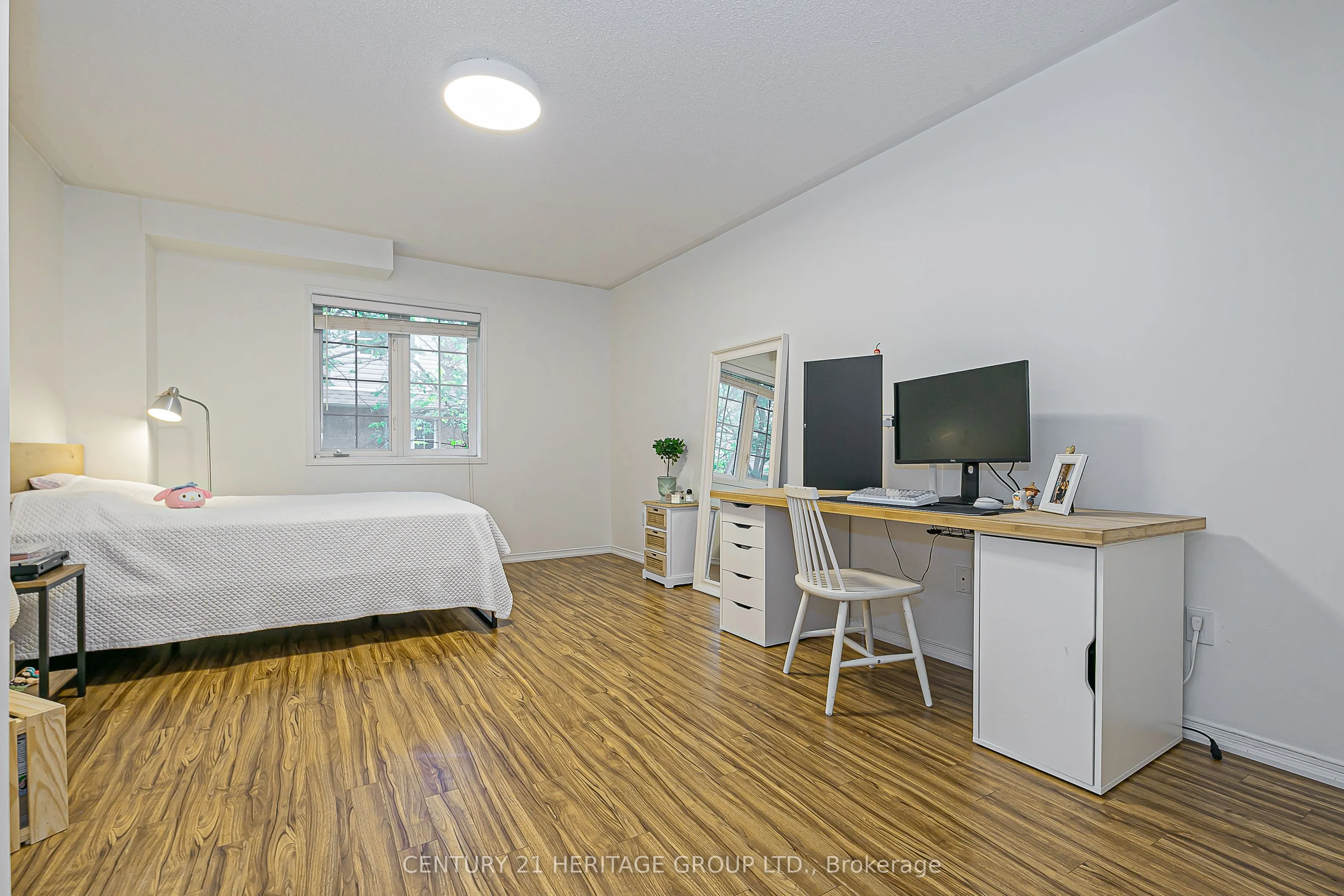 23 Observatory Lane, #66