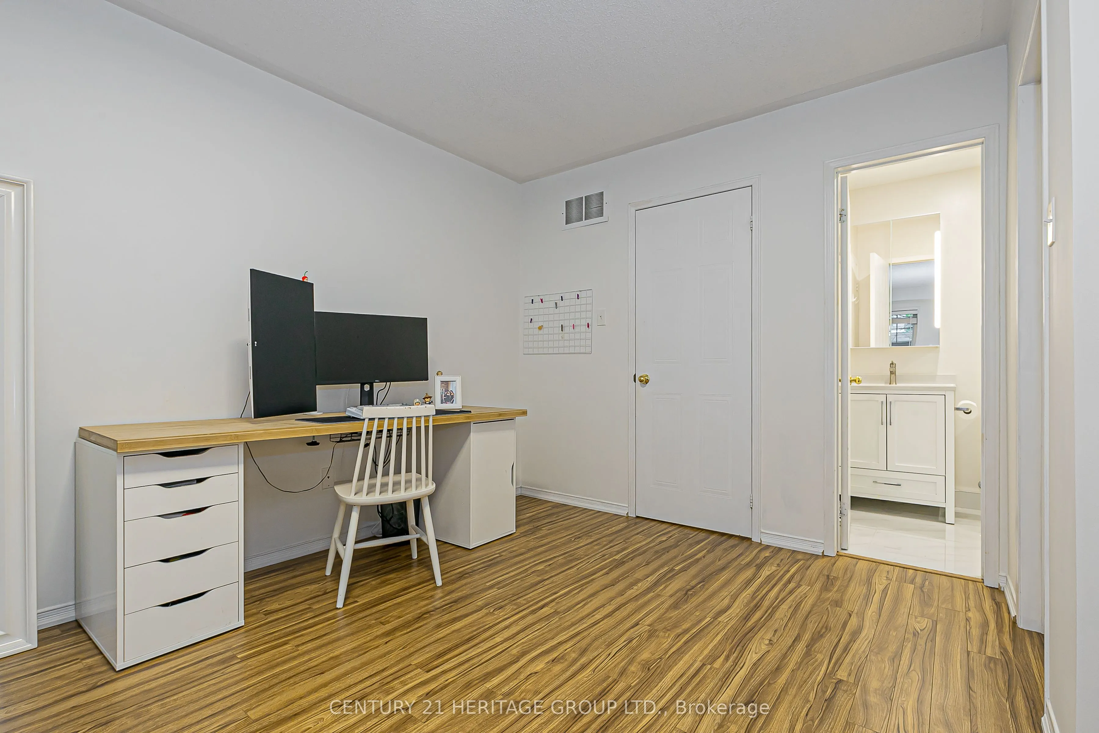 23 Observatory Lane, #66