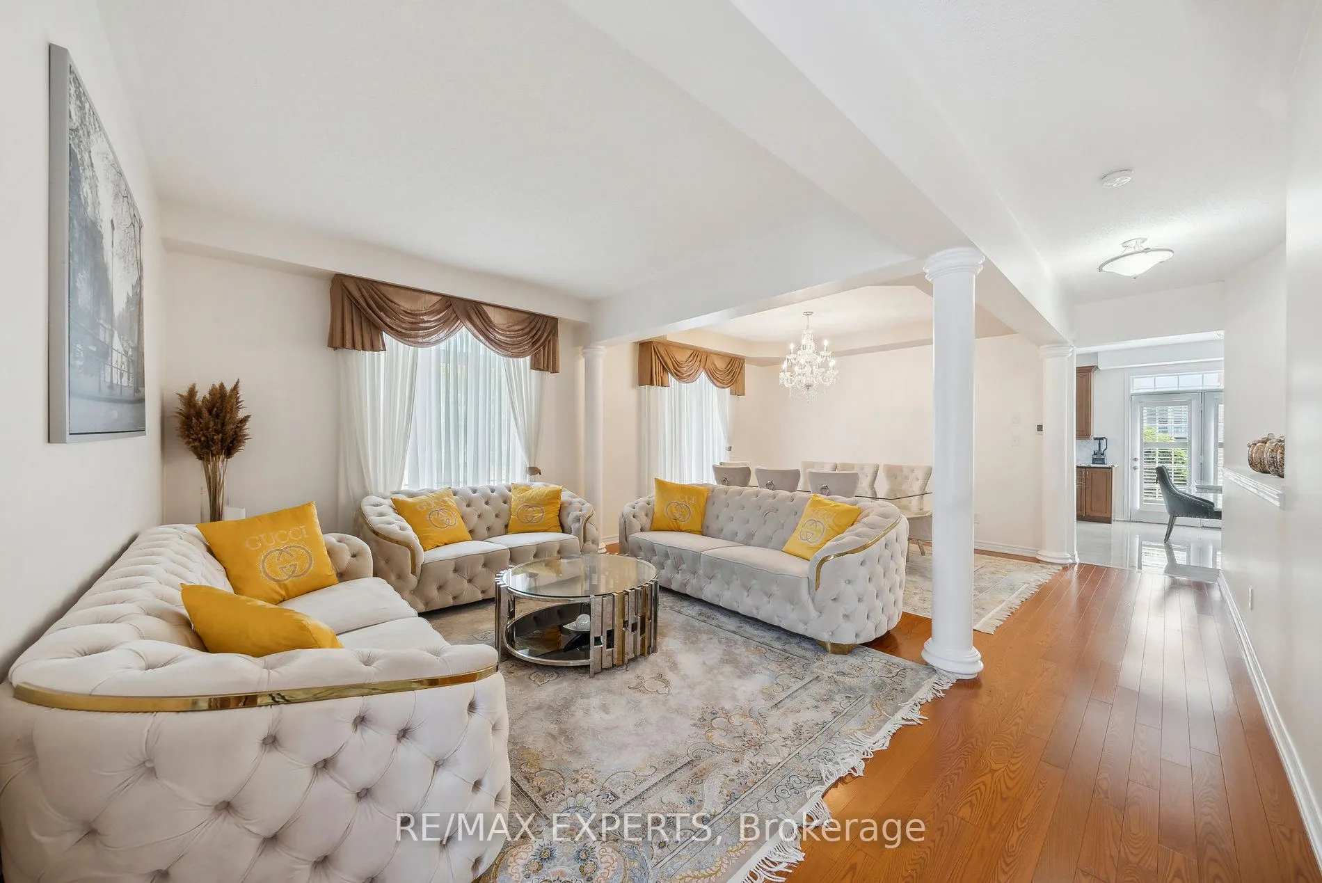 126 Josephine Road W