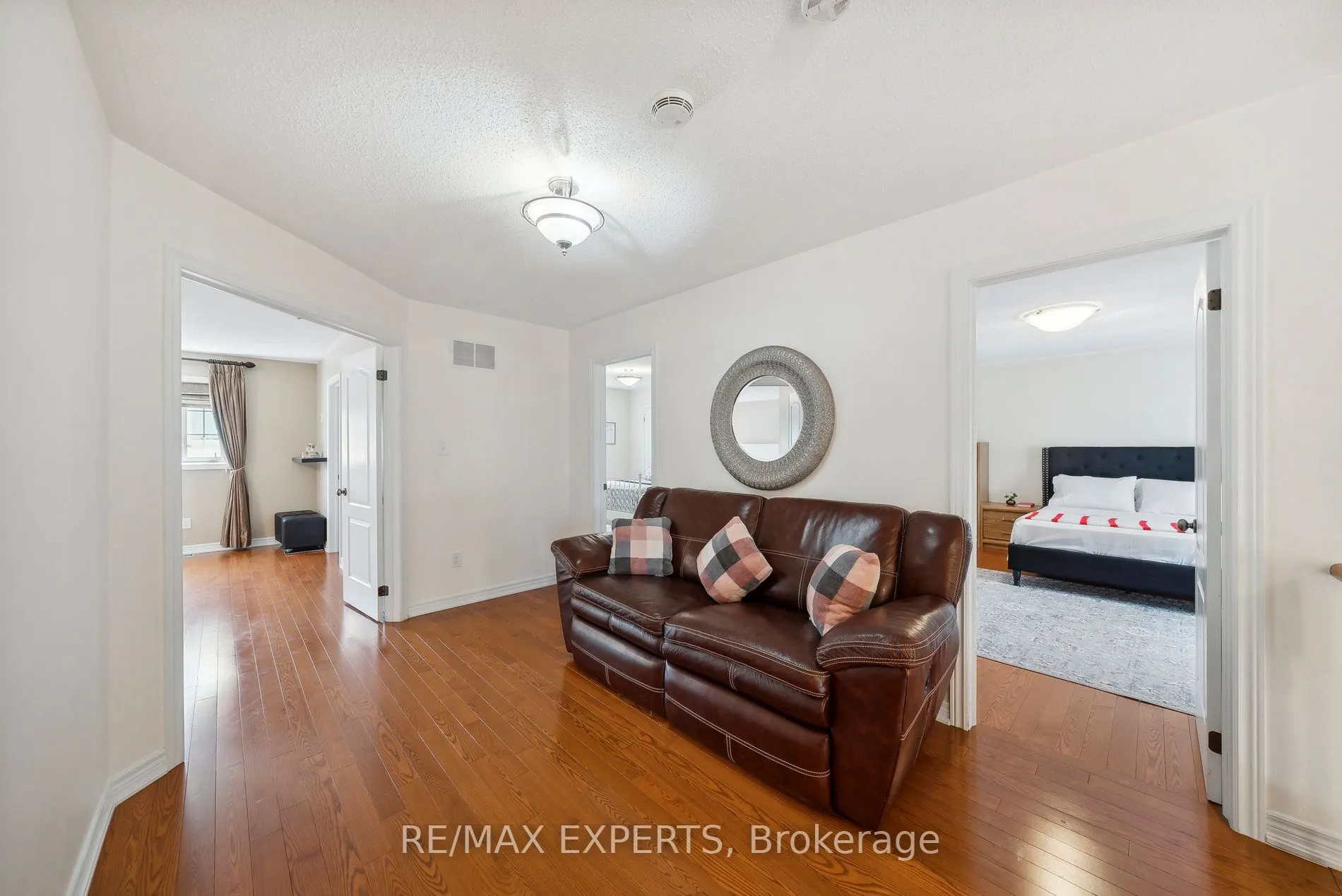126 Josephine Road W