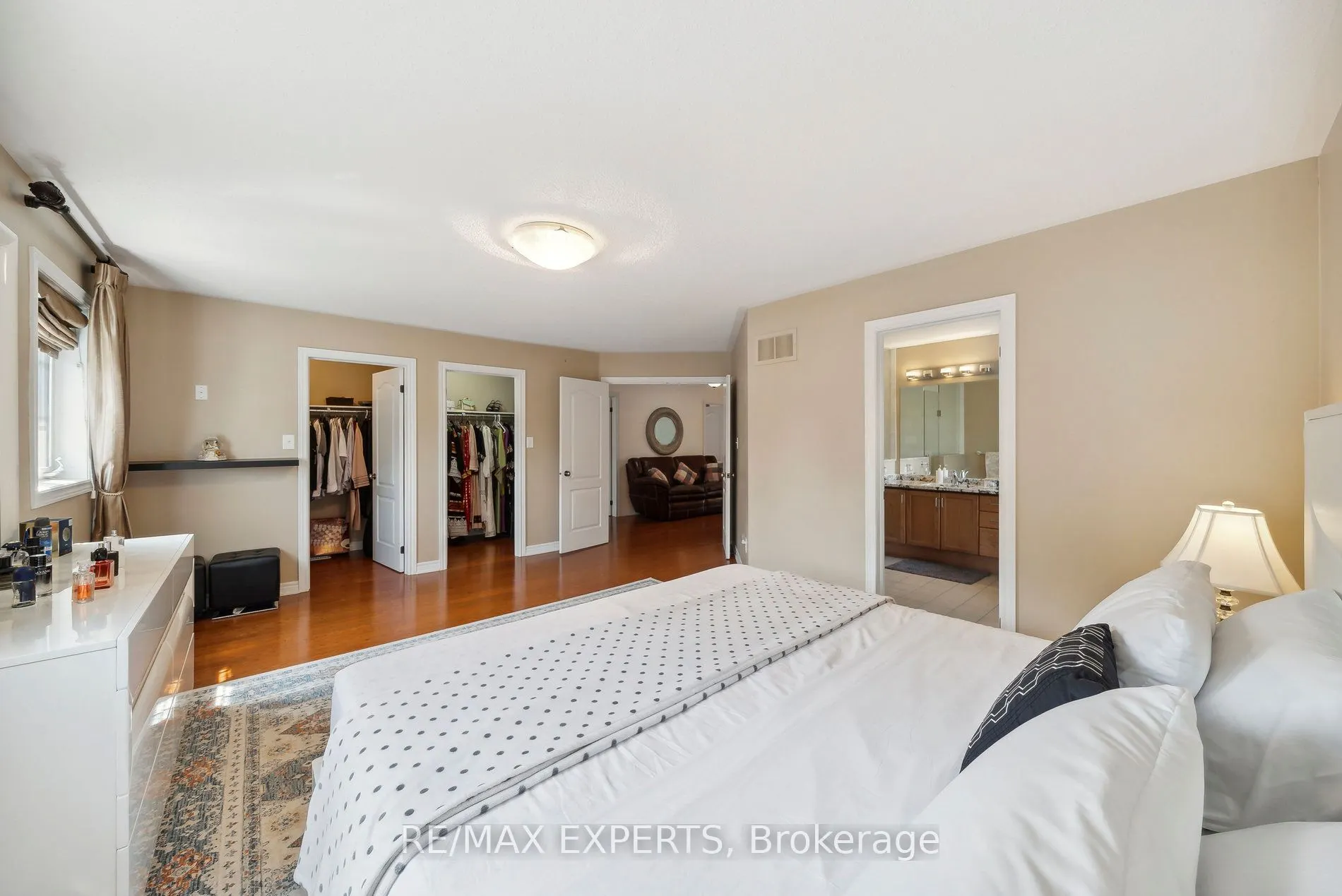 126 Josephine Road W