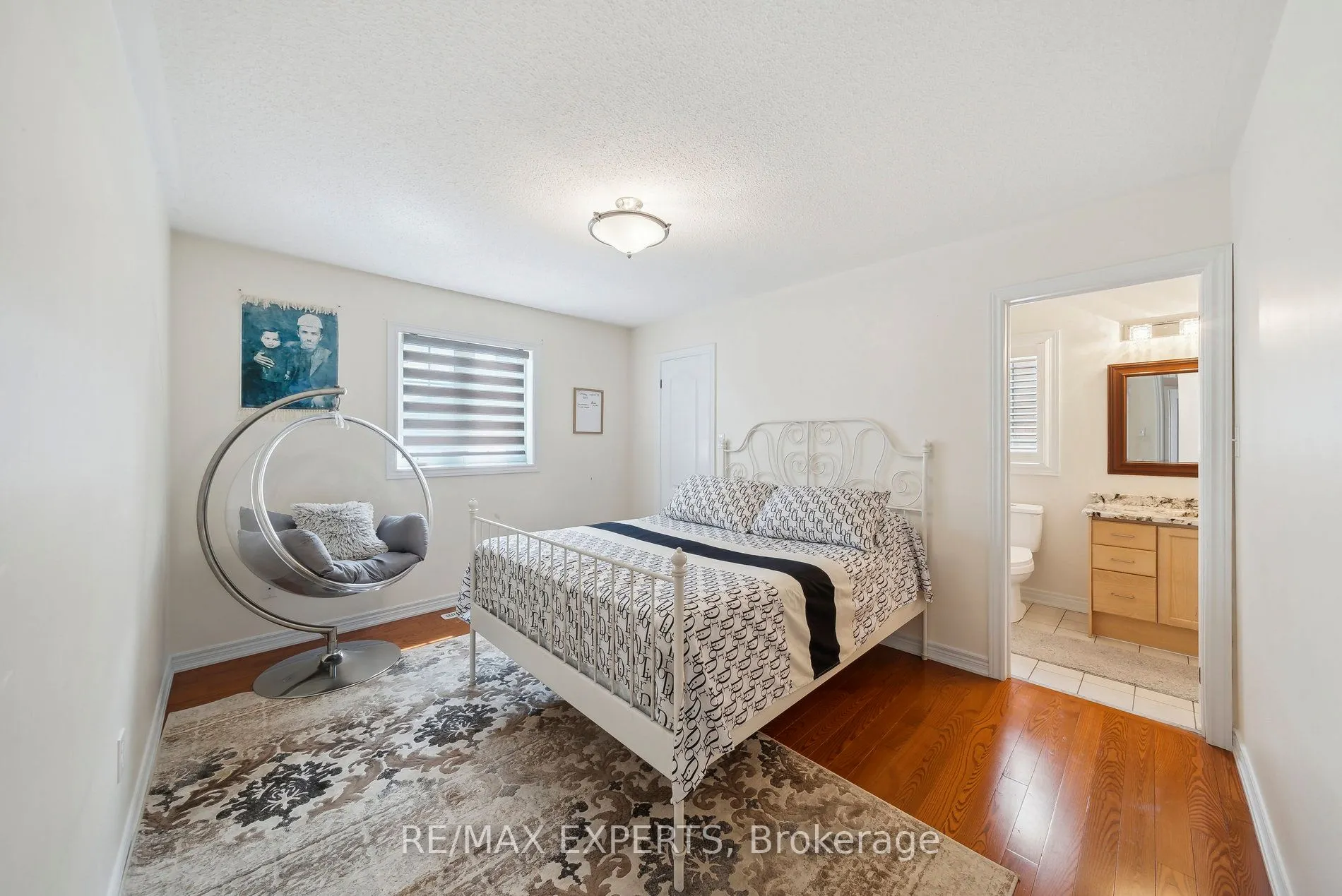 126 Josephine Road W