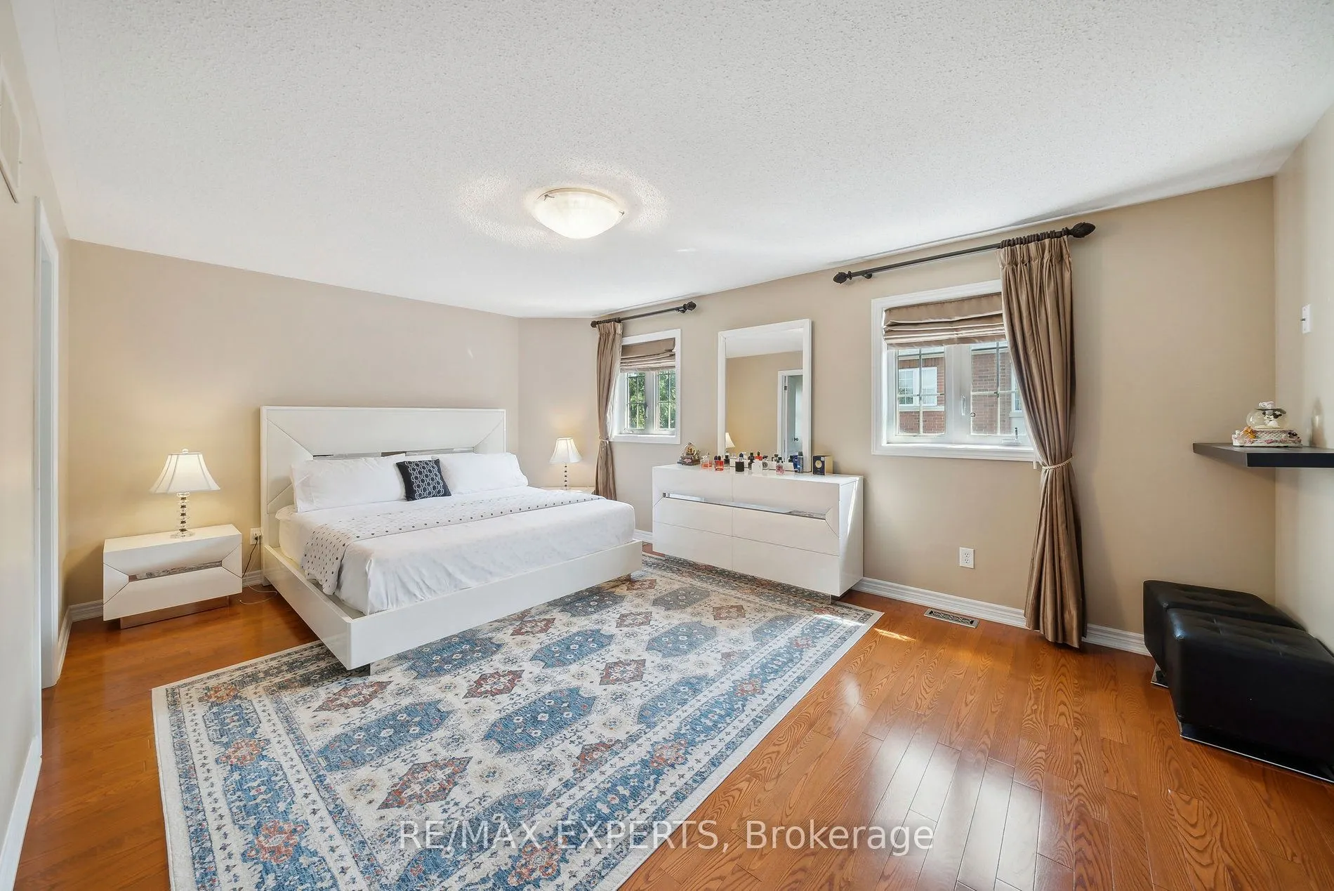 126 Josephine Road W