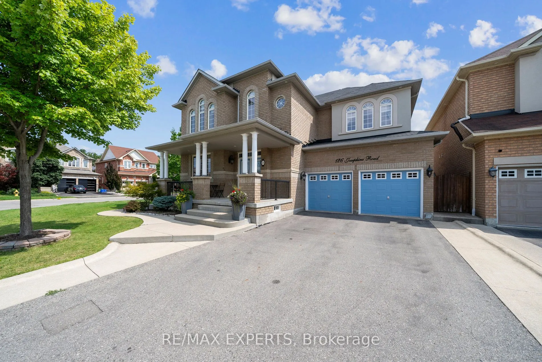 126 Josephine Road W
