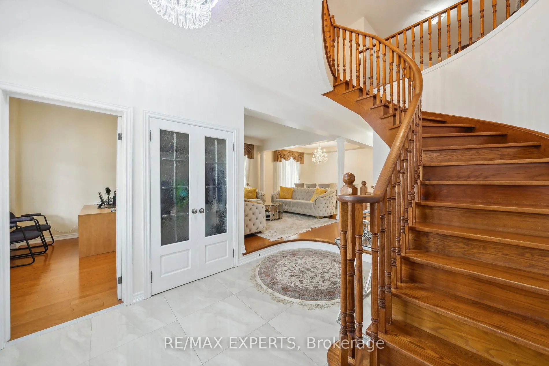 126 Josephine Road W
