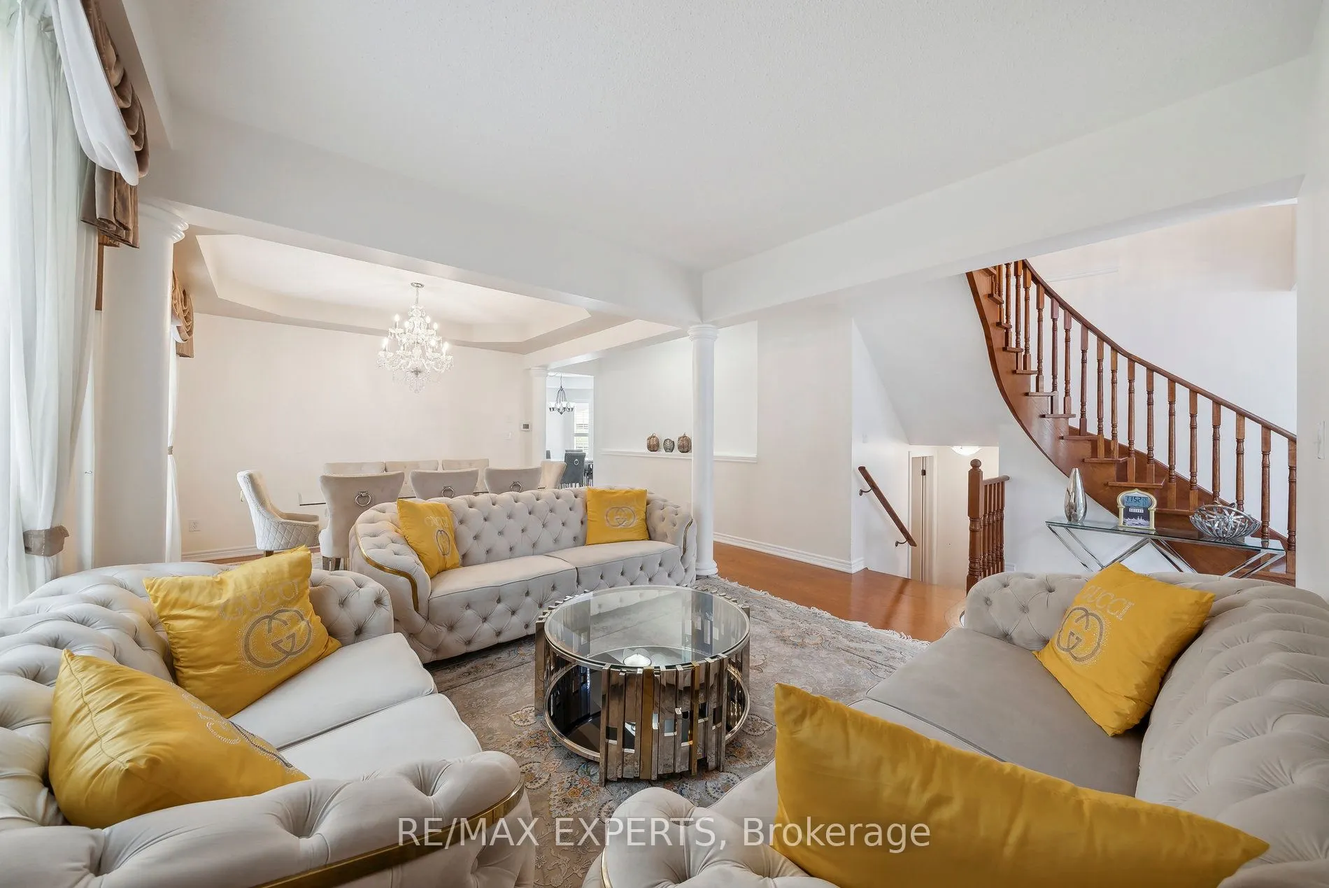 126 Josephine Road W