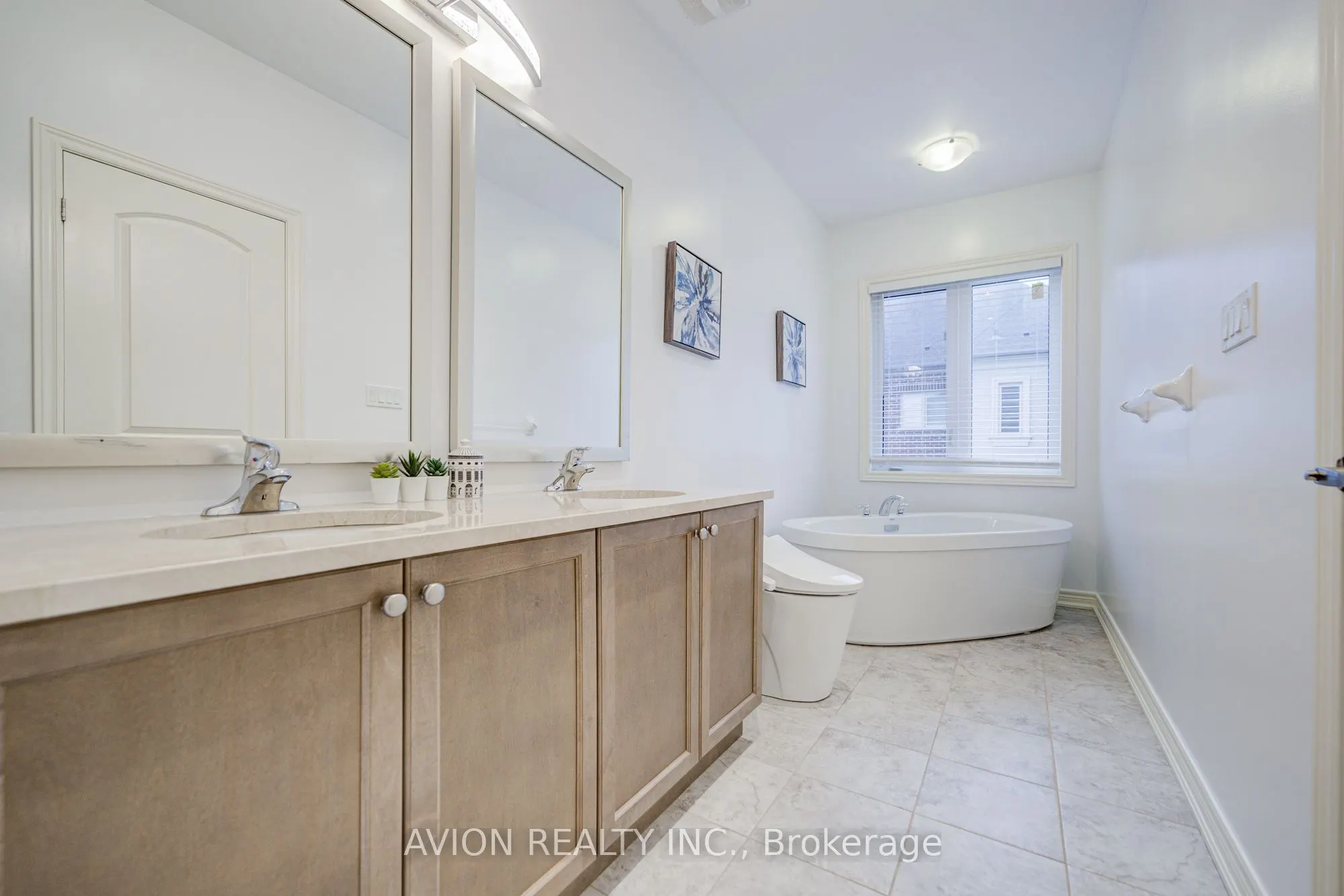 16 Callisto Lane