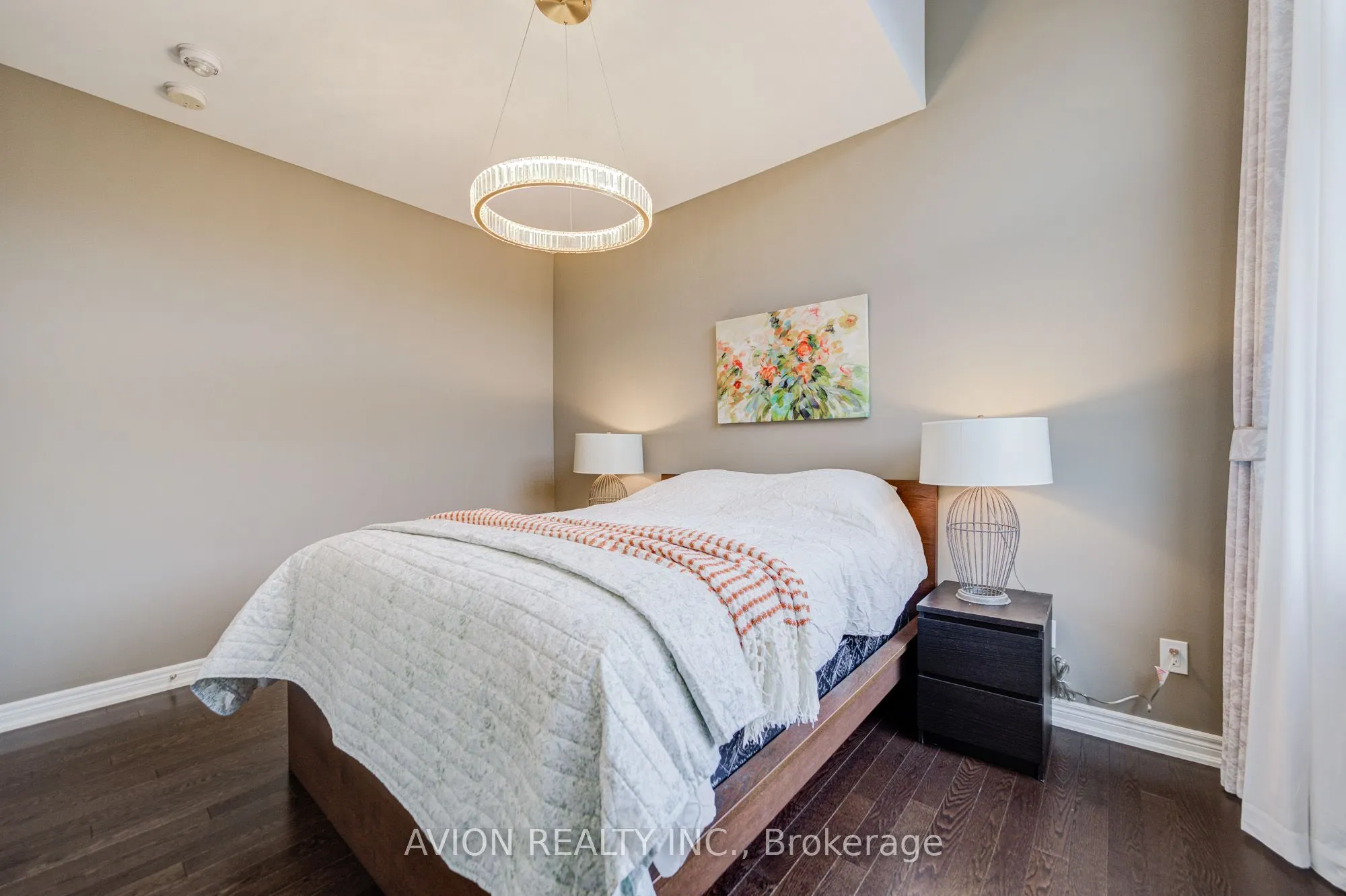 16 Callisto Lane