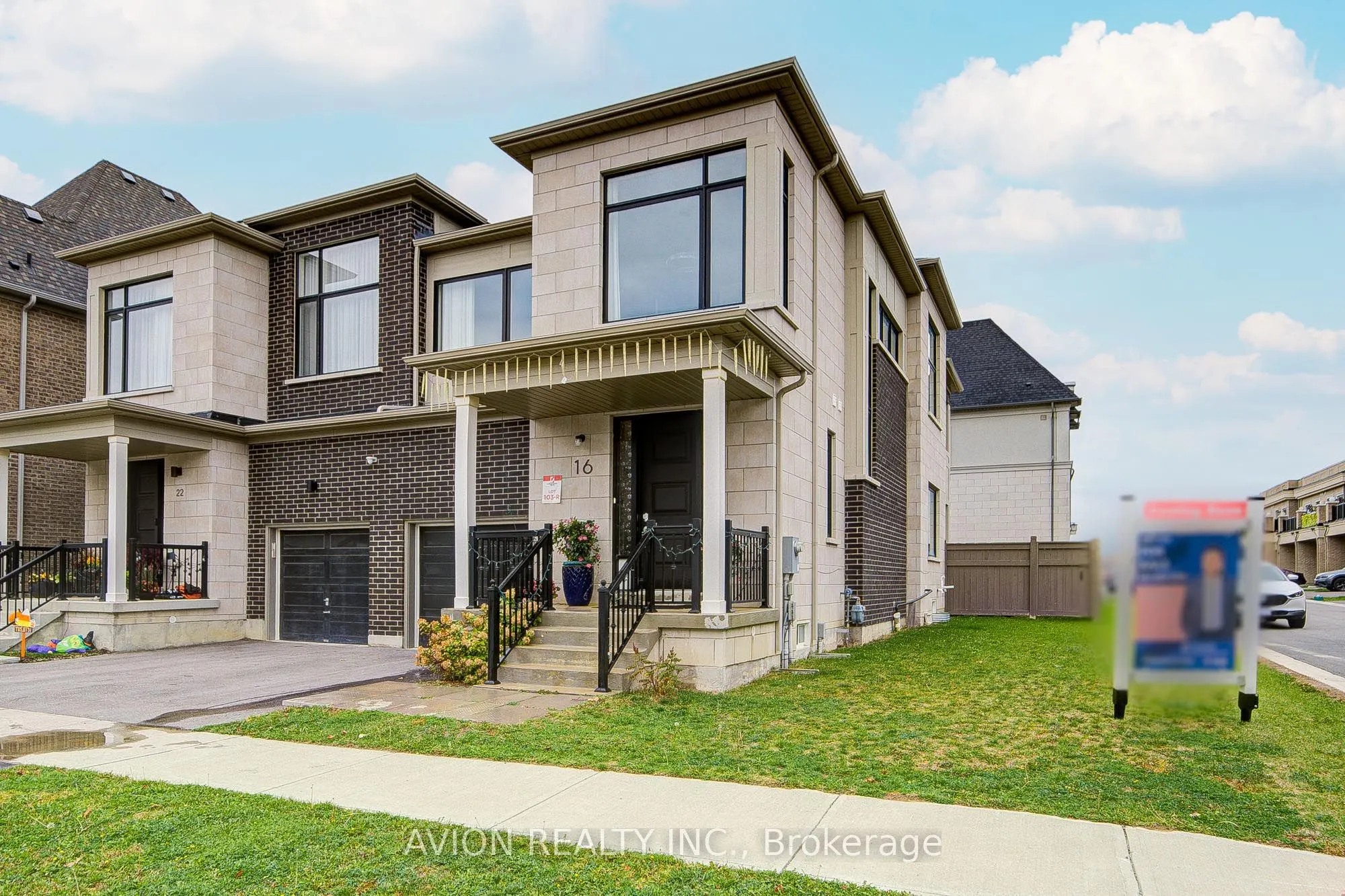 16 Callisto Lane
