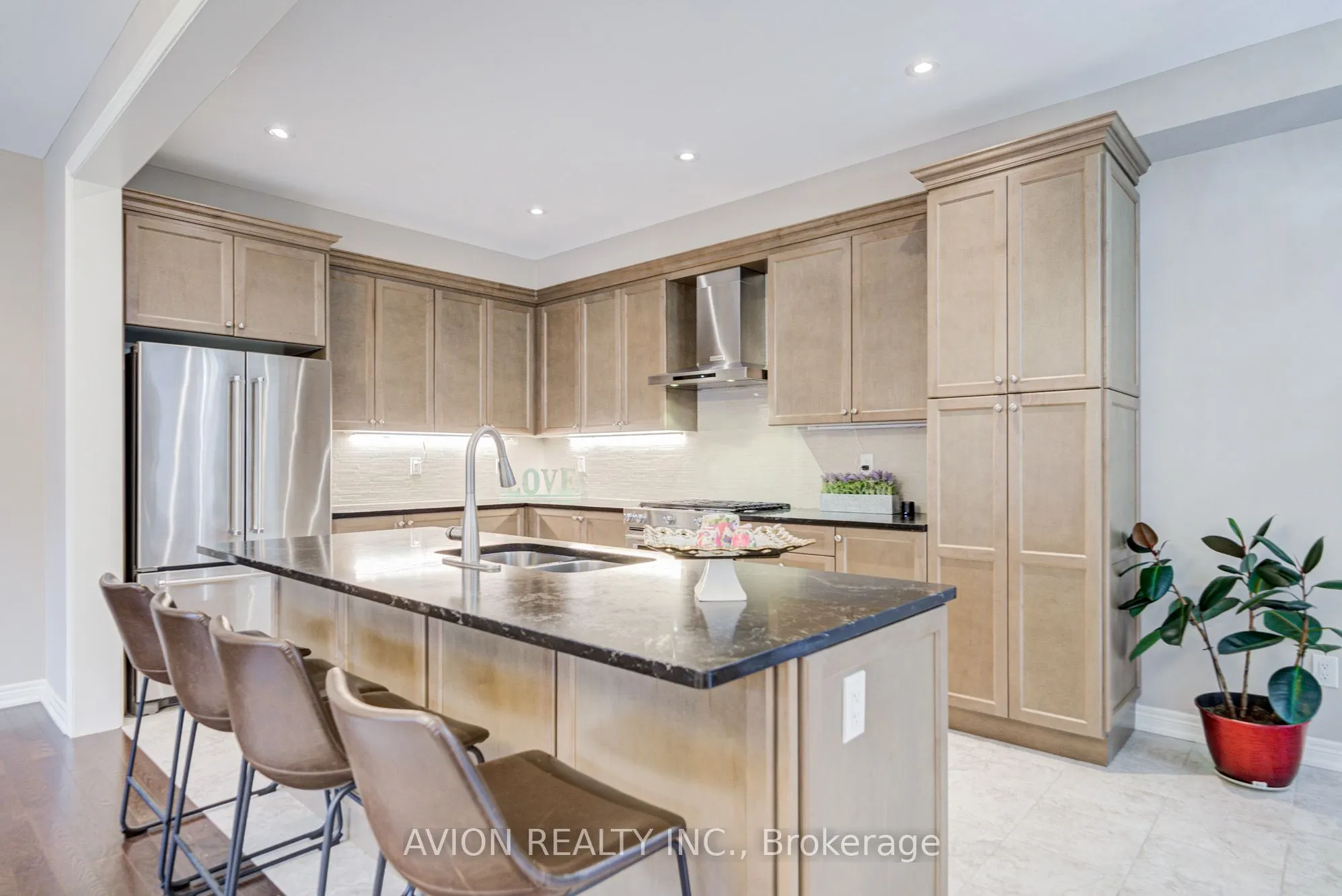 16 Callisto Lane