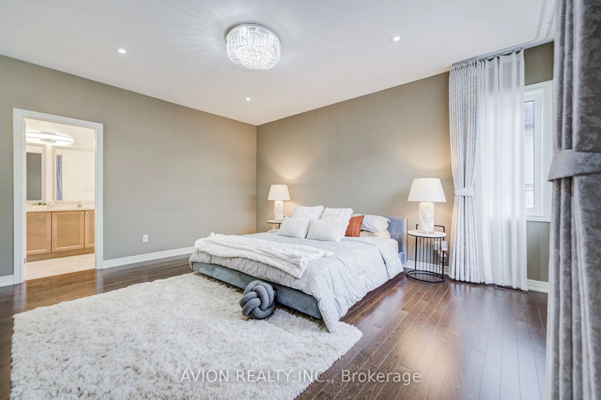 16 Callisto Lane