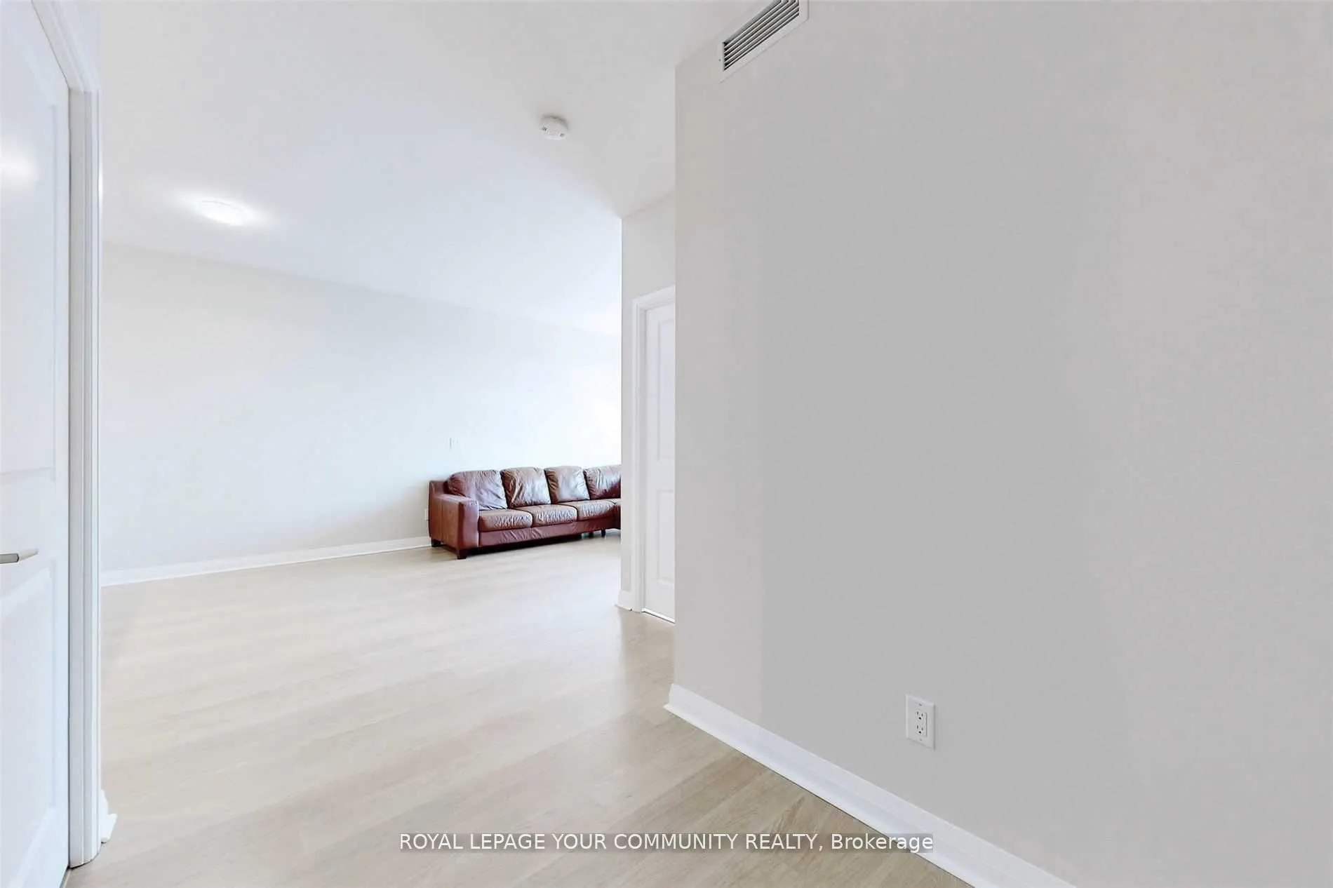 55 Oneida Crescent, #LPH01