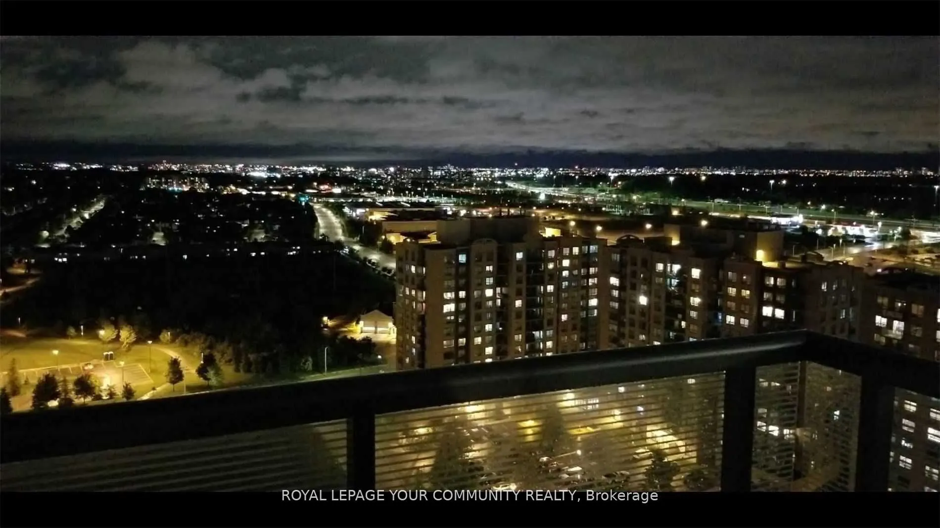 55 Oneida Crescent, #LPH01