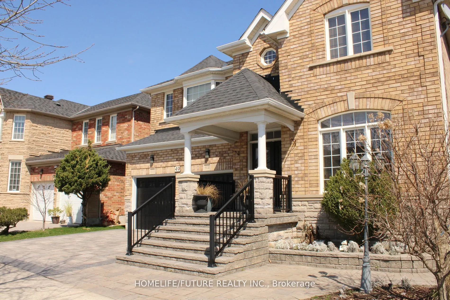 49 Mingay Avenue, #Main & 2nd Flr