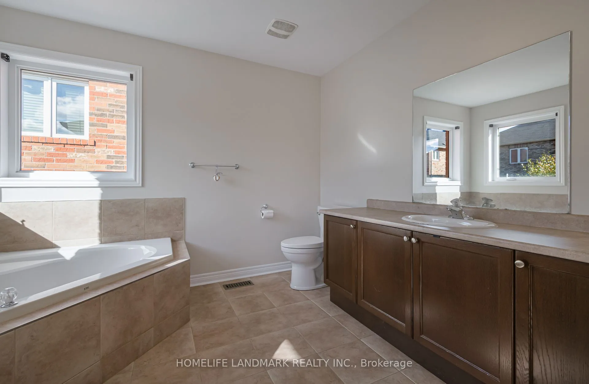 187 Colesbrook Road