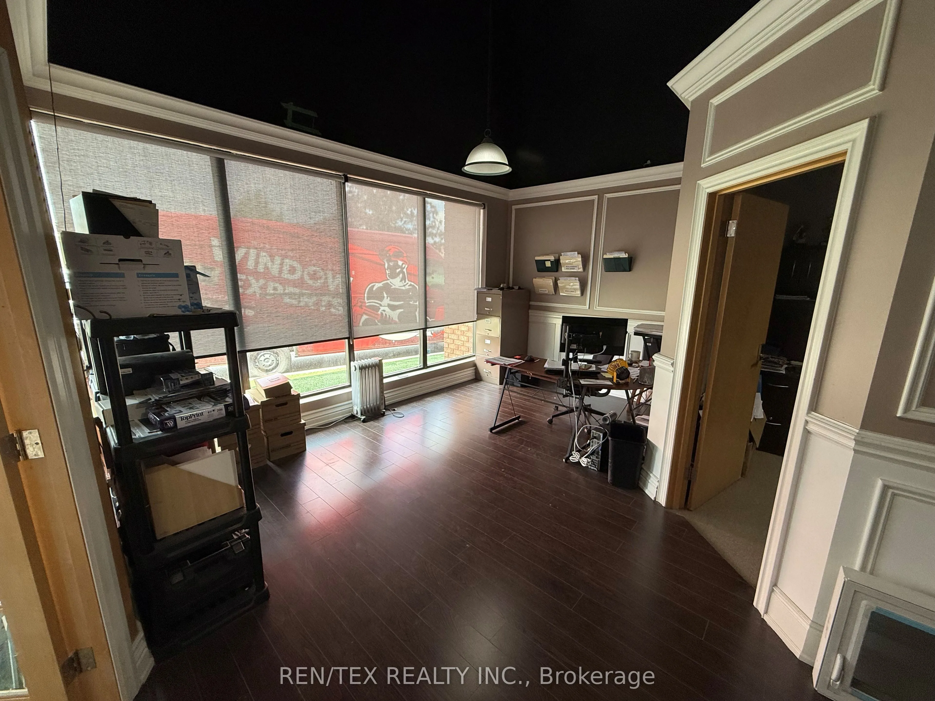 190 Marycroft Avenue, #6