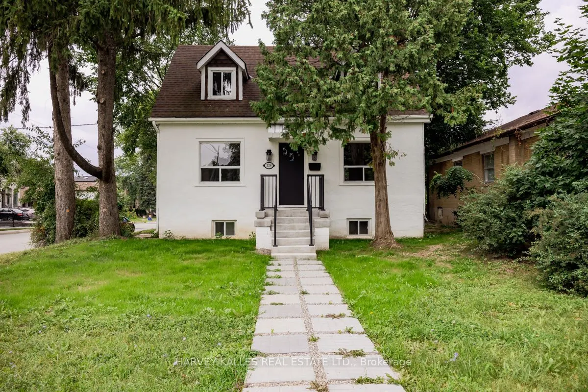 129 Major Mackenzie Drive E