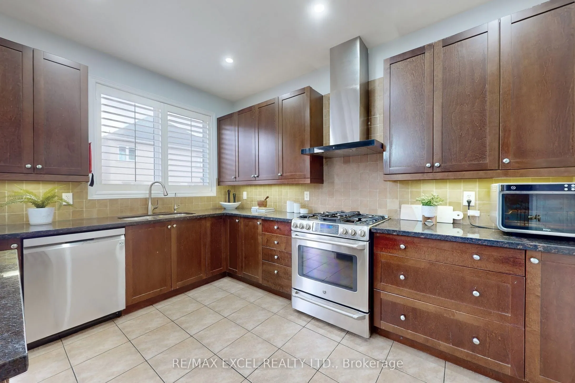 25 Lundy Drive