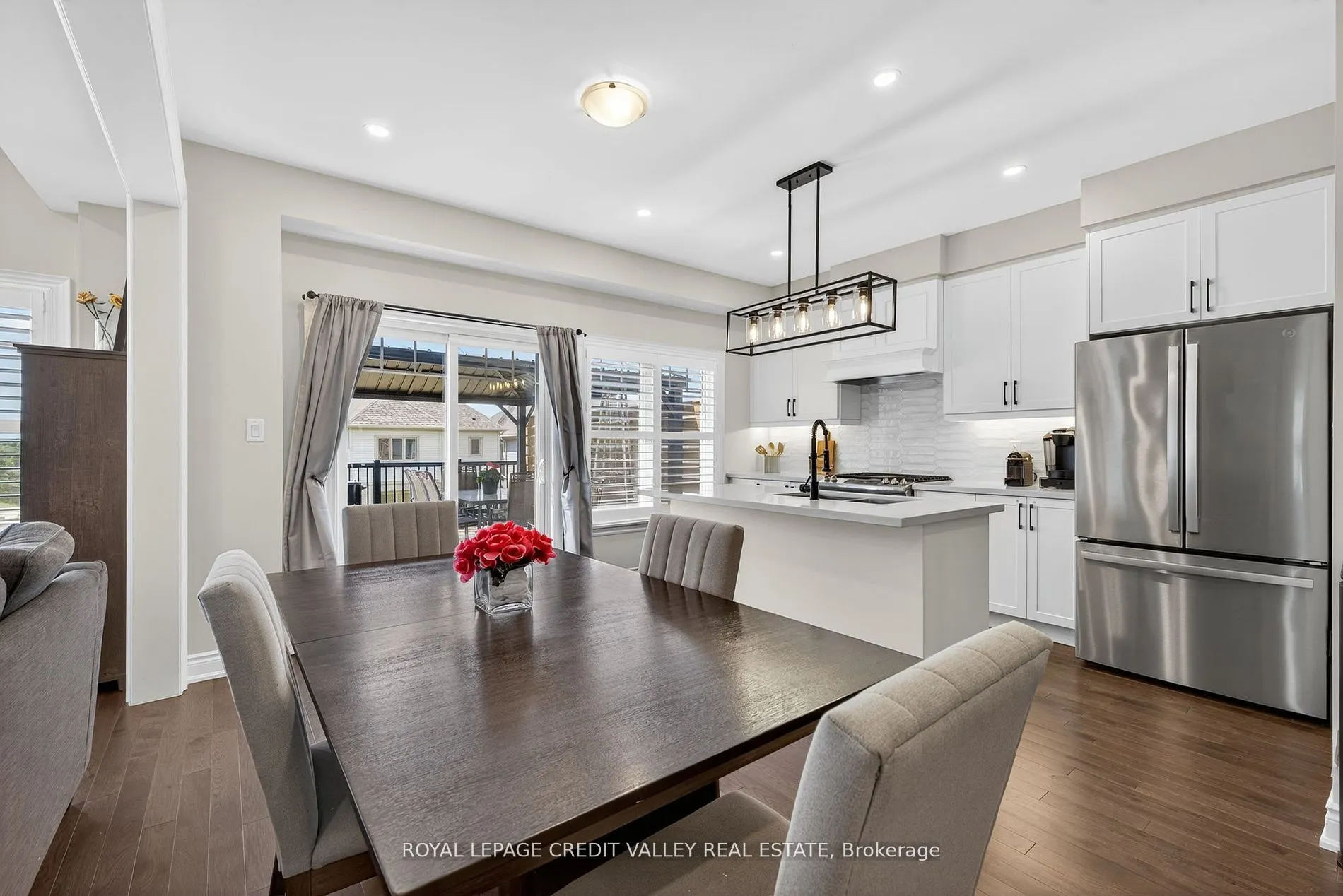 29 Janes Crescent