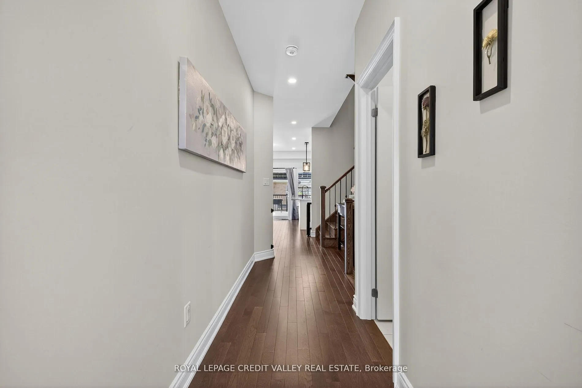 29 Janes Crescent