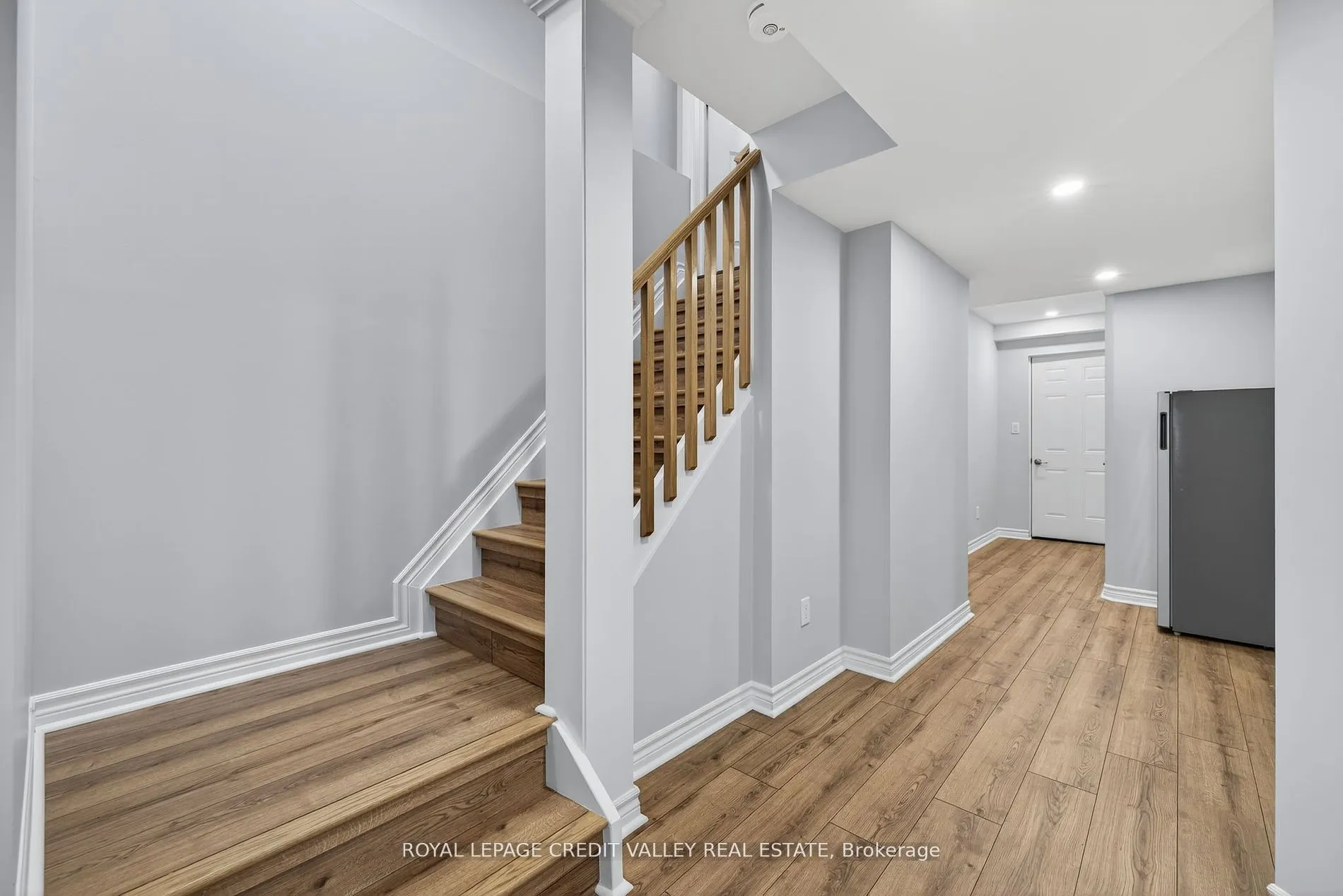 29 Janes Crescent