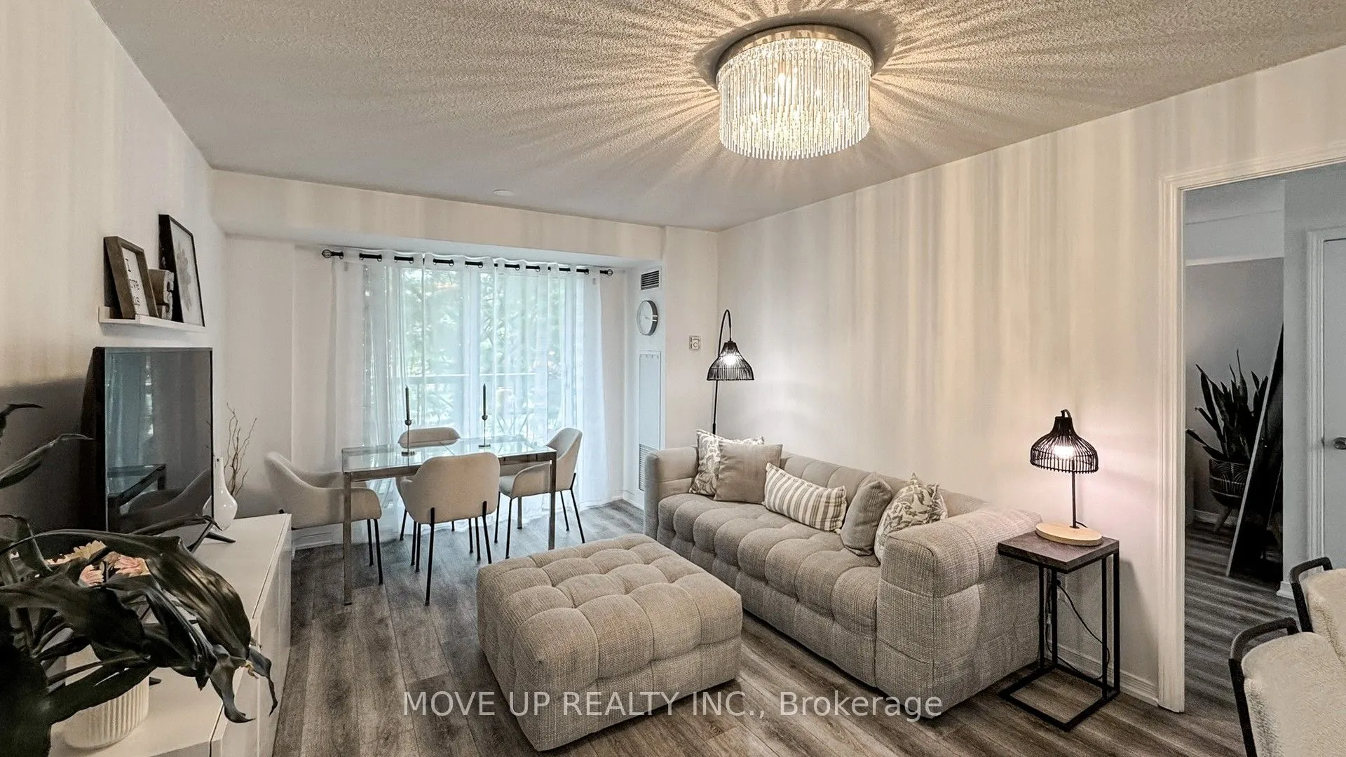 3 Ellesmere Street, #225