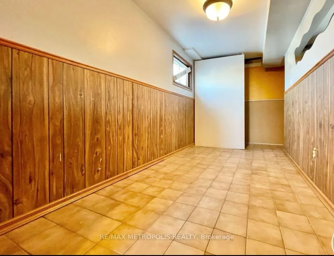 3 Prairie Dunes Place