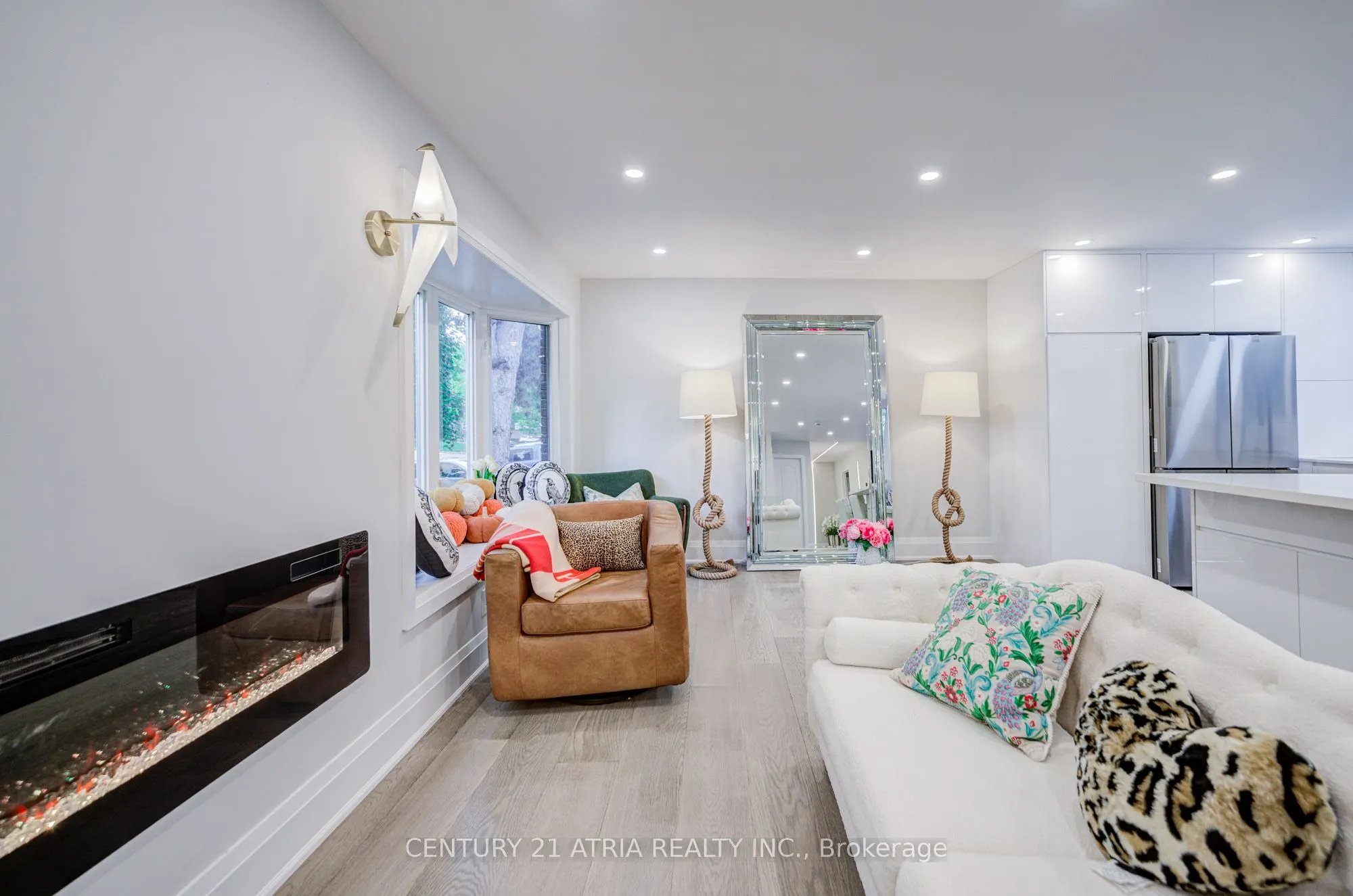 33 Sir Brandiles Place