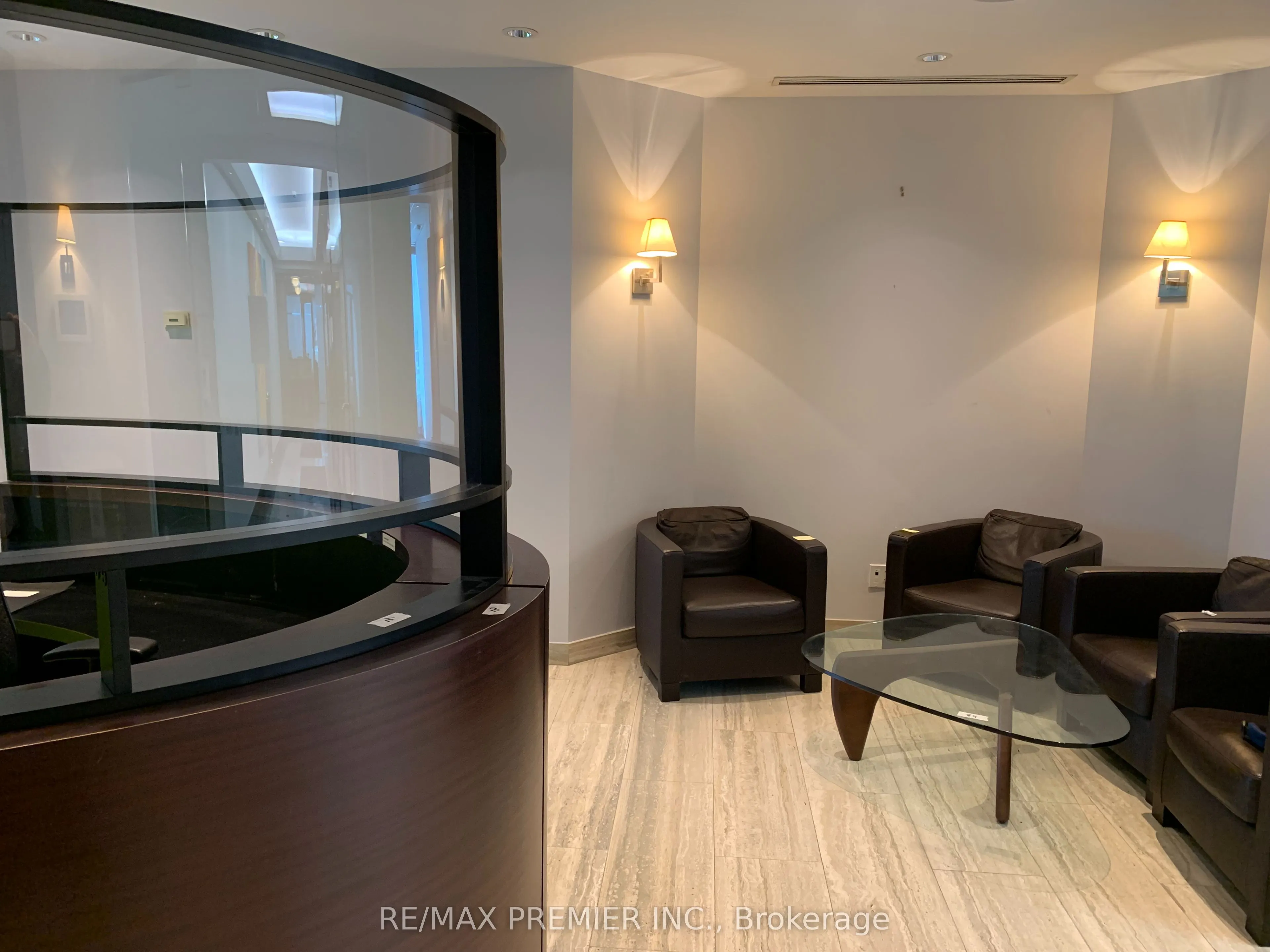 3300 Highway 7 Drive W, #600-12