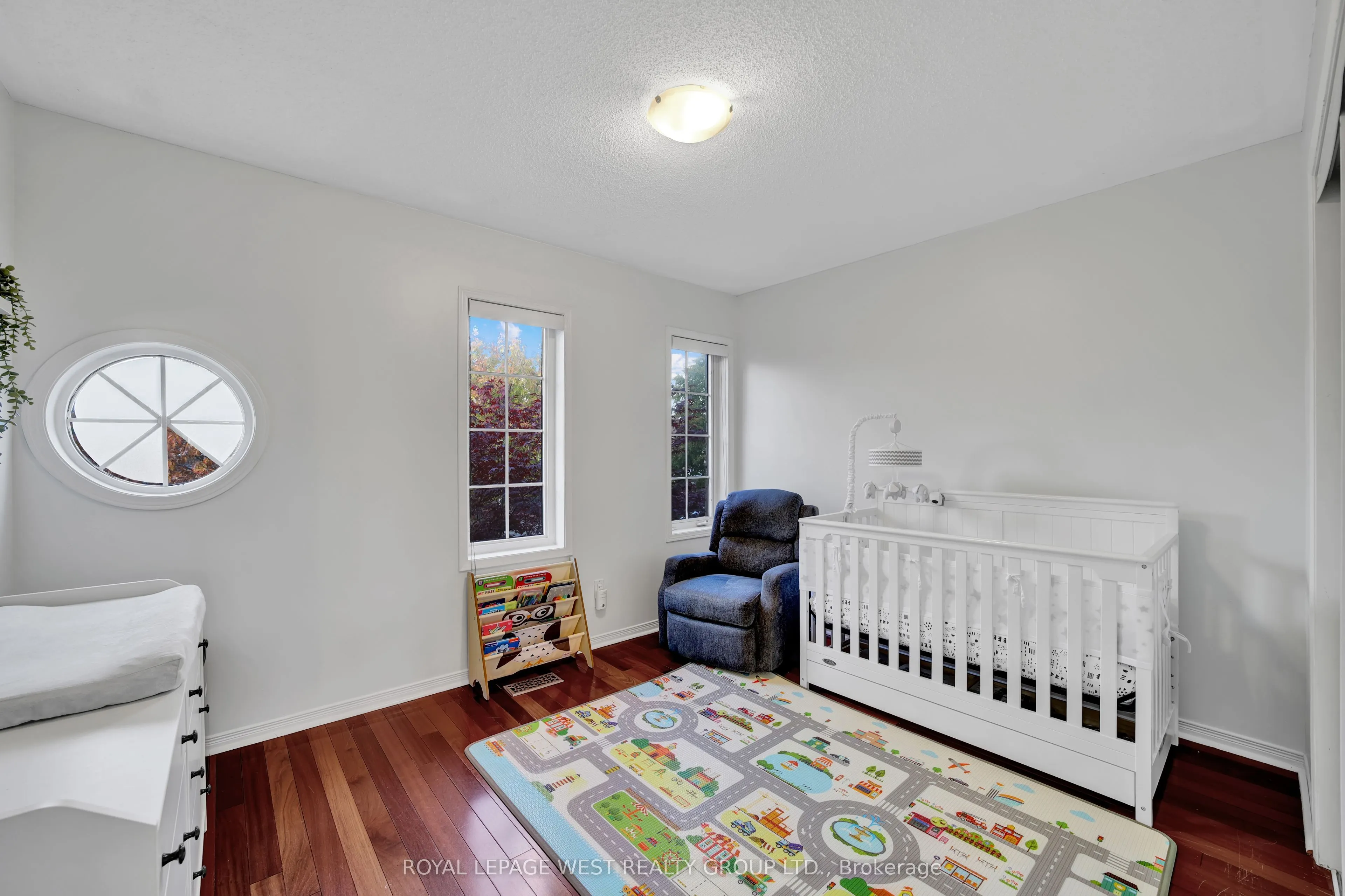 272 Wildberry Crescent