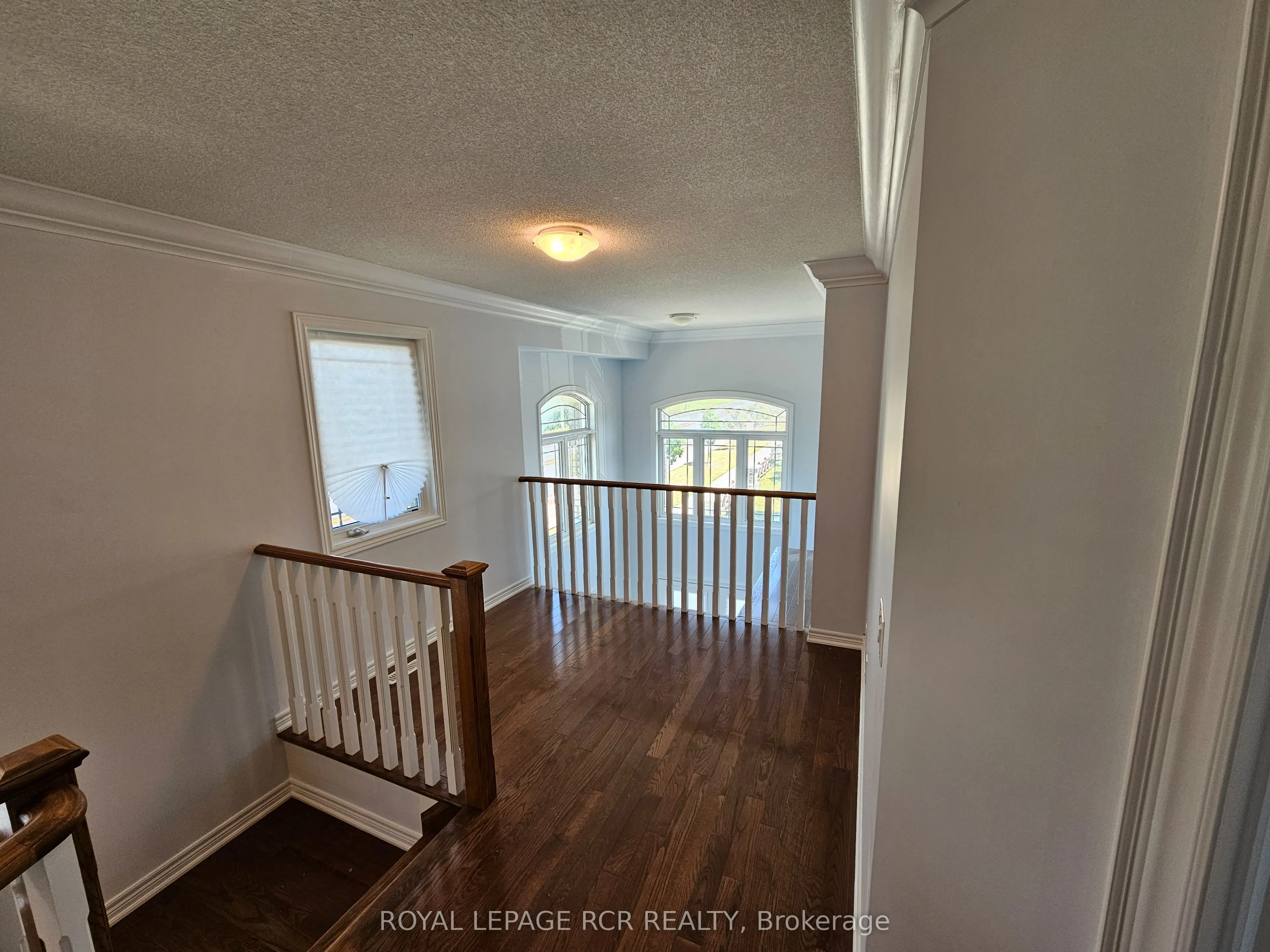 40 Thatcher Crescent