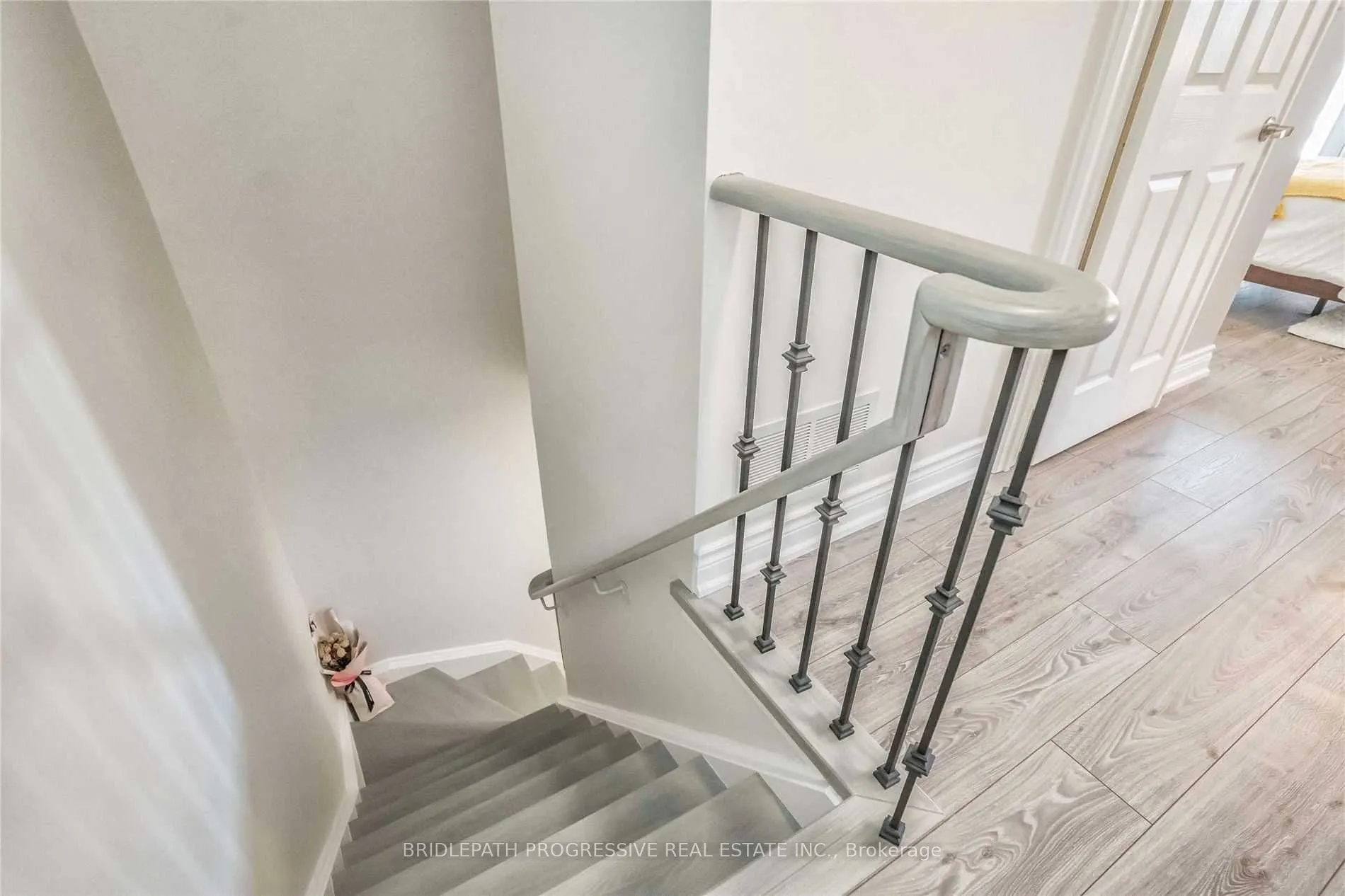 151 Townsgate Drive, #82