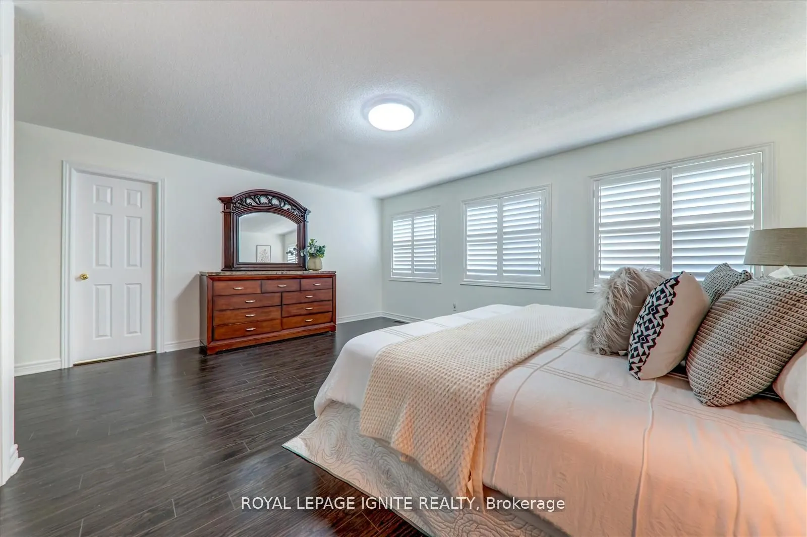 127 Noah's Farm Trail