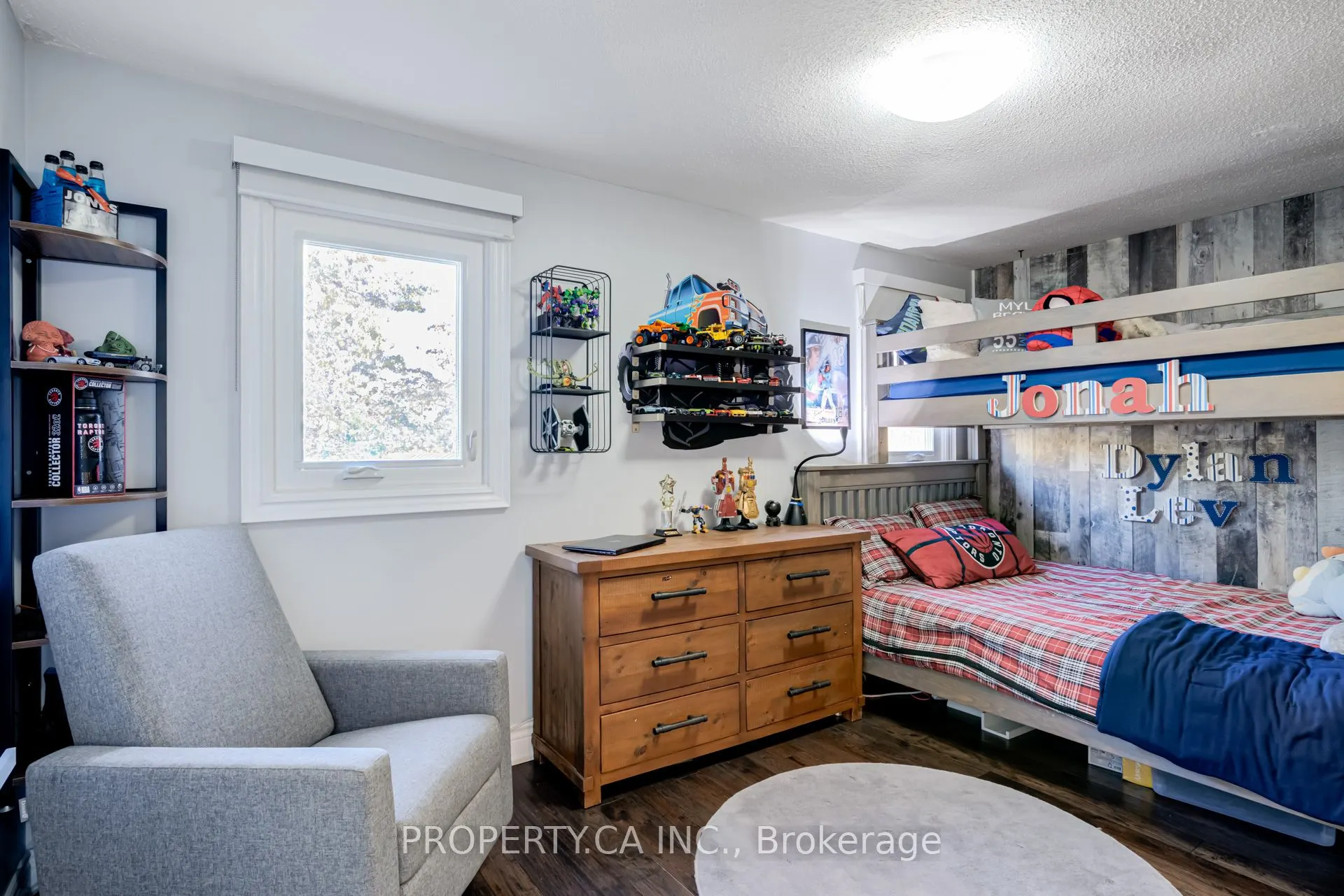 23 Gilmore Crescent