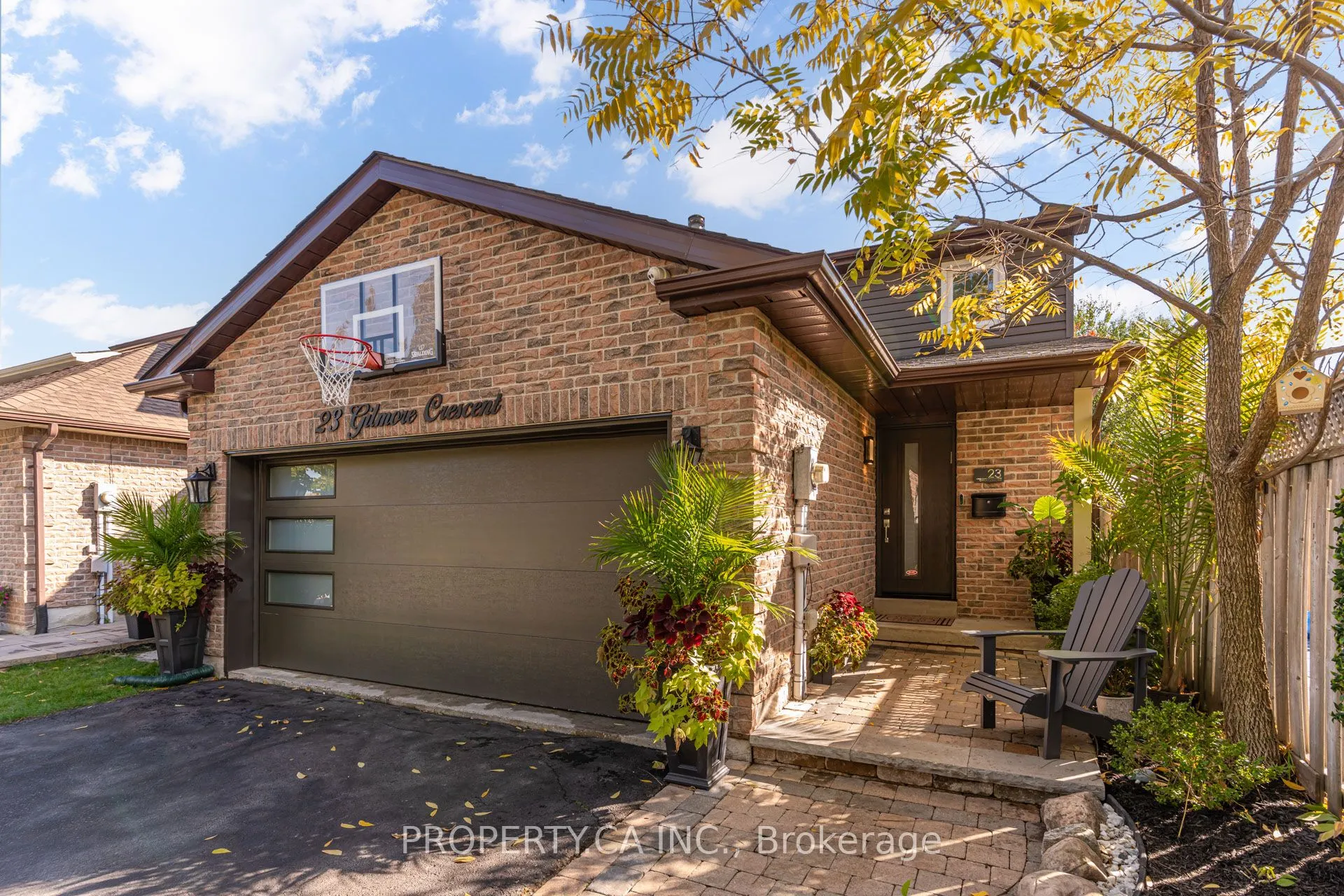 23 Gilmore Crescent
