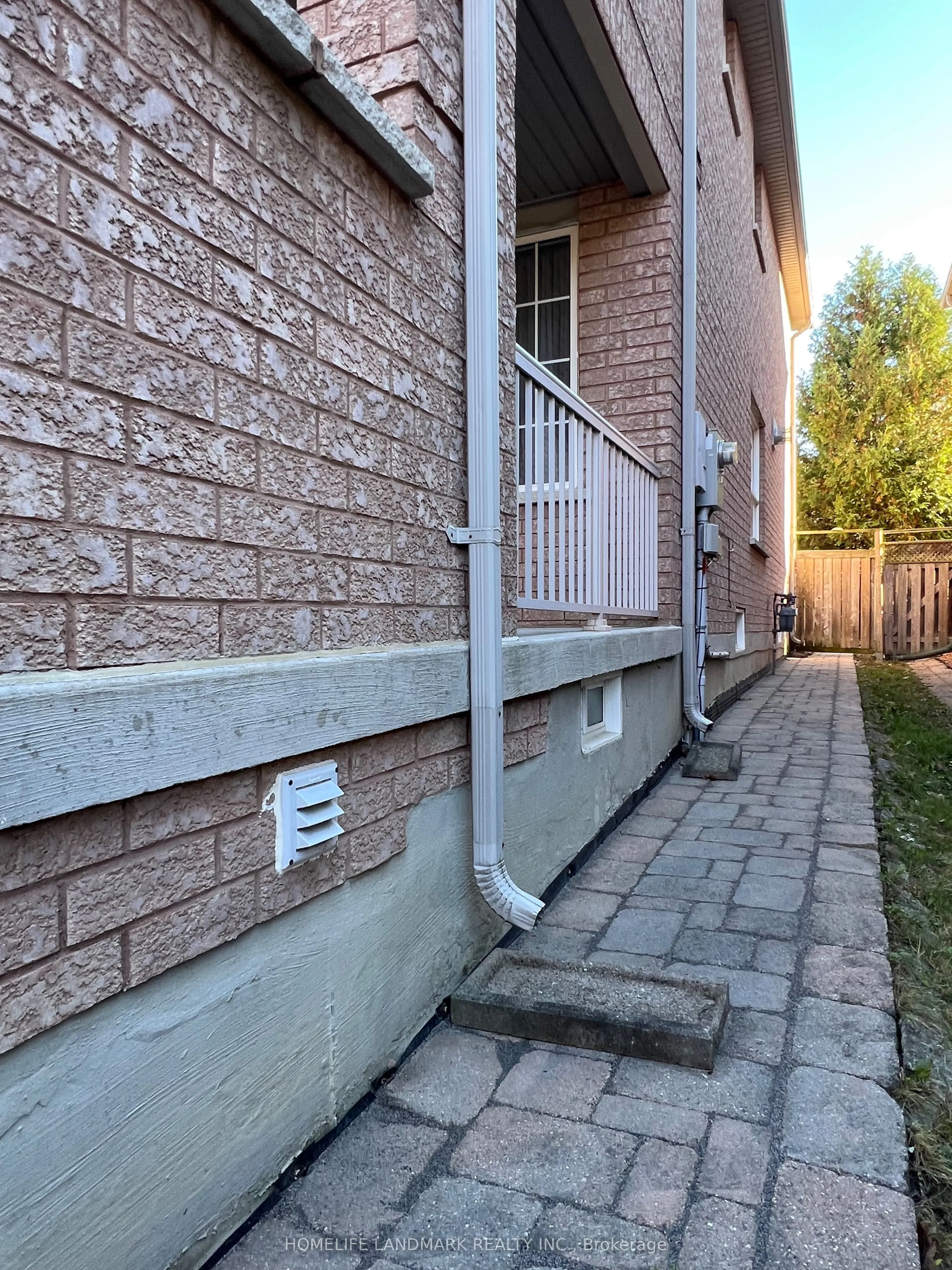 55 Quetico Drive
