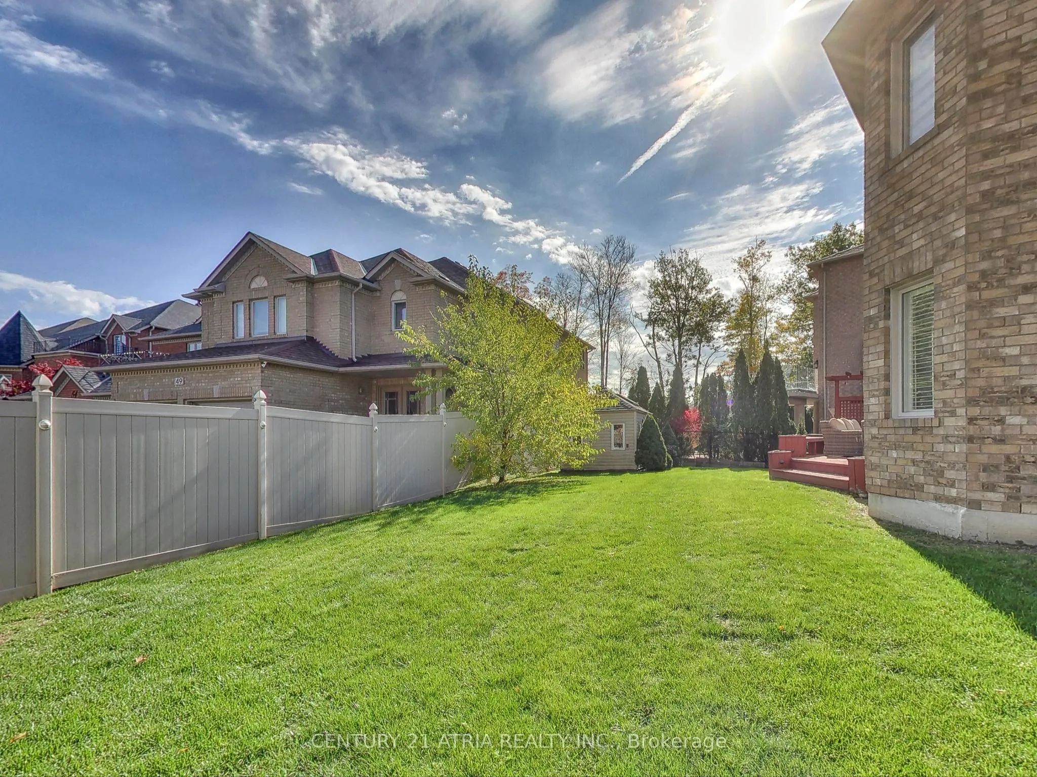 2 Whalen Court