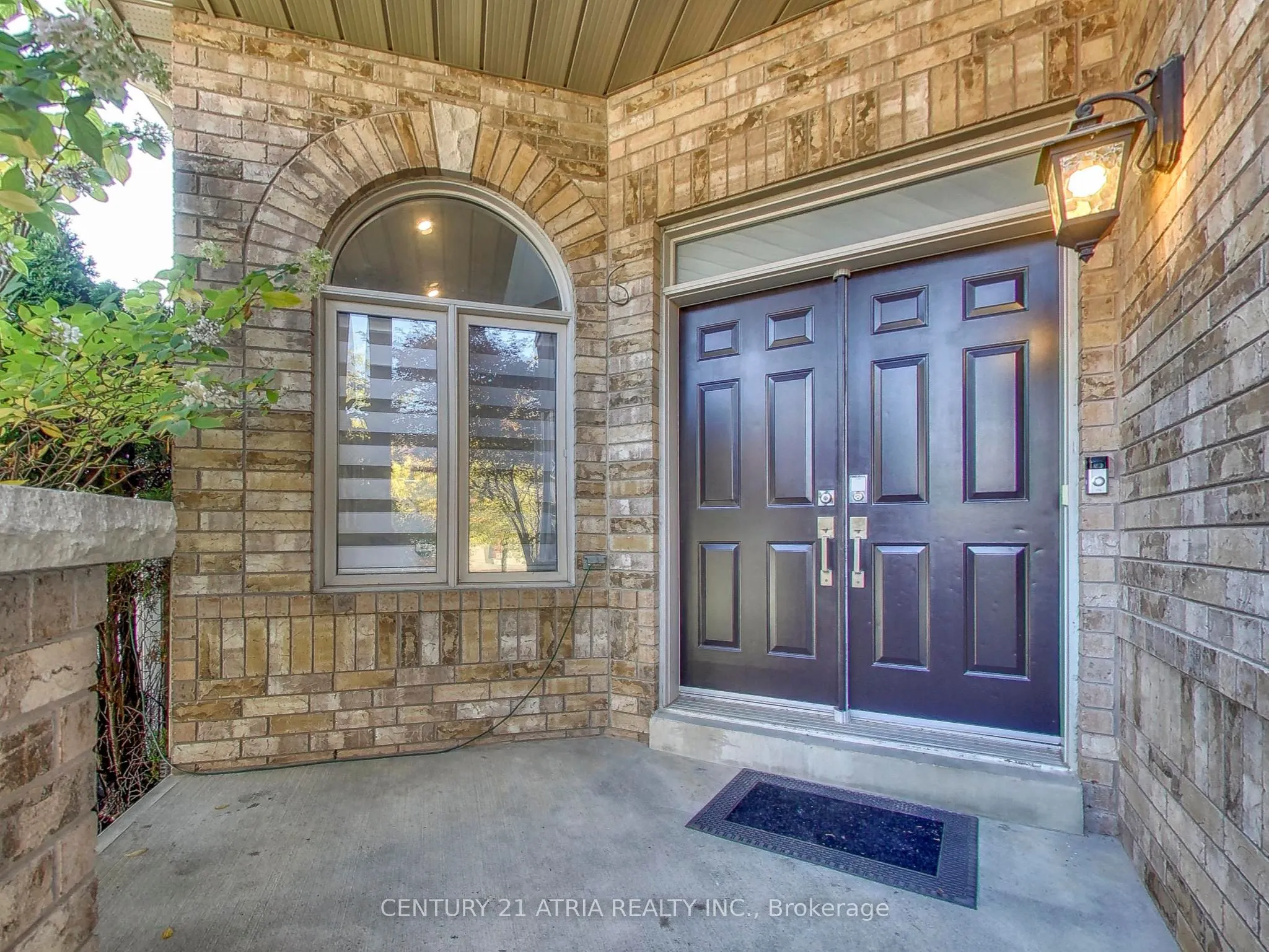 2 Whalen Court