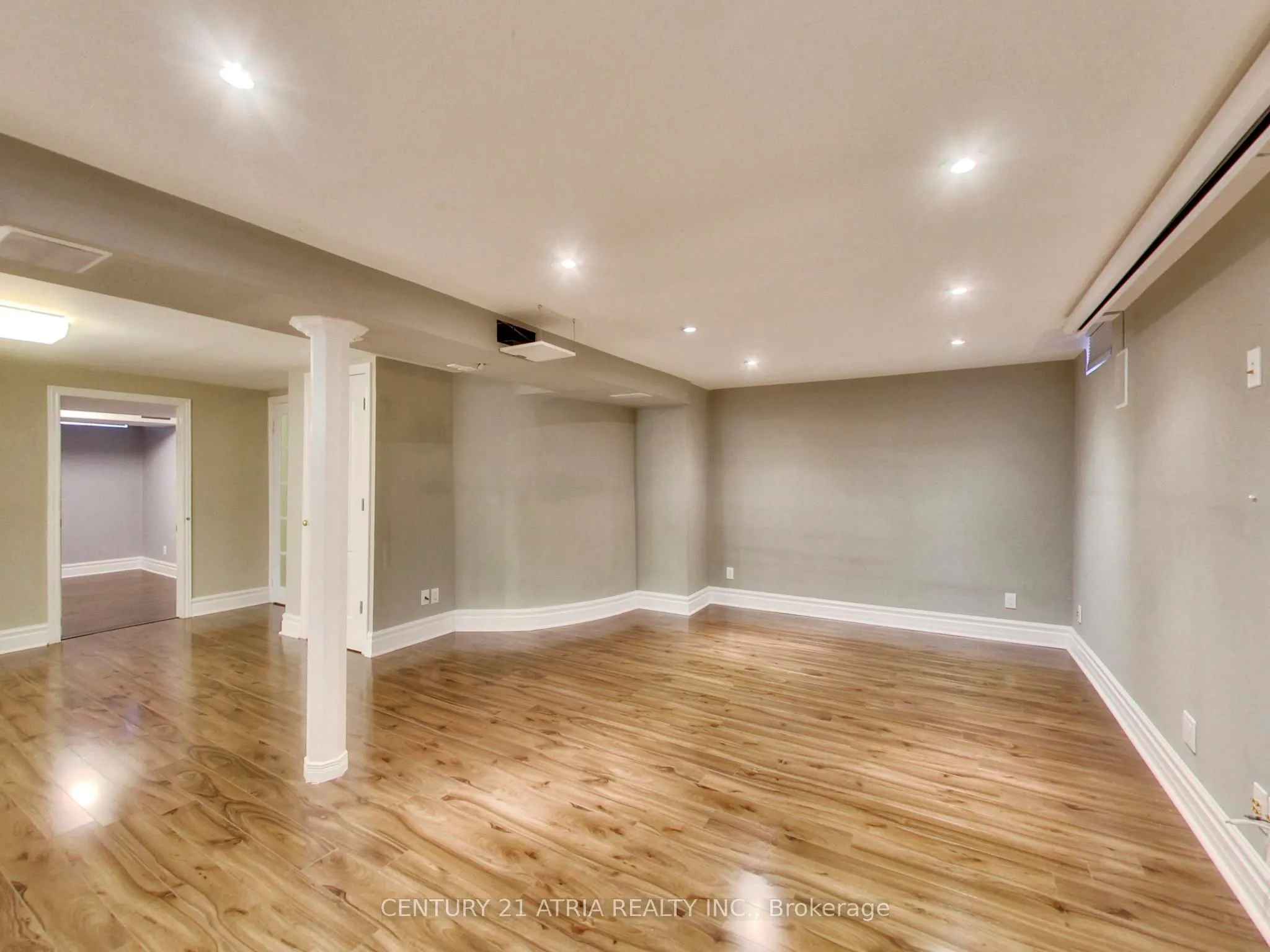 2 Whalen Court