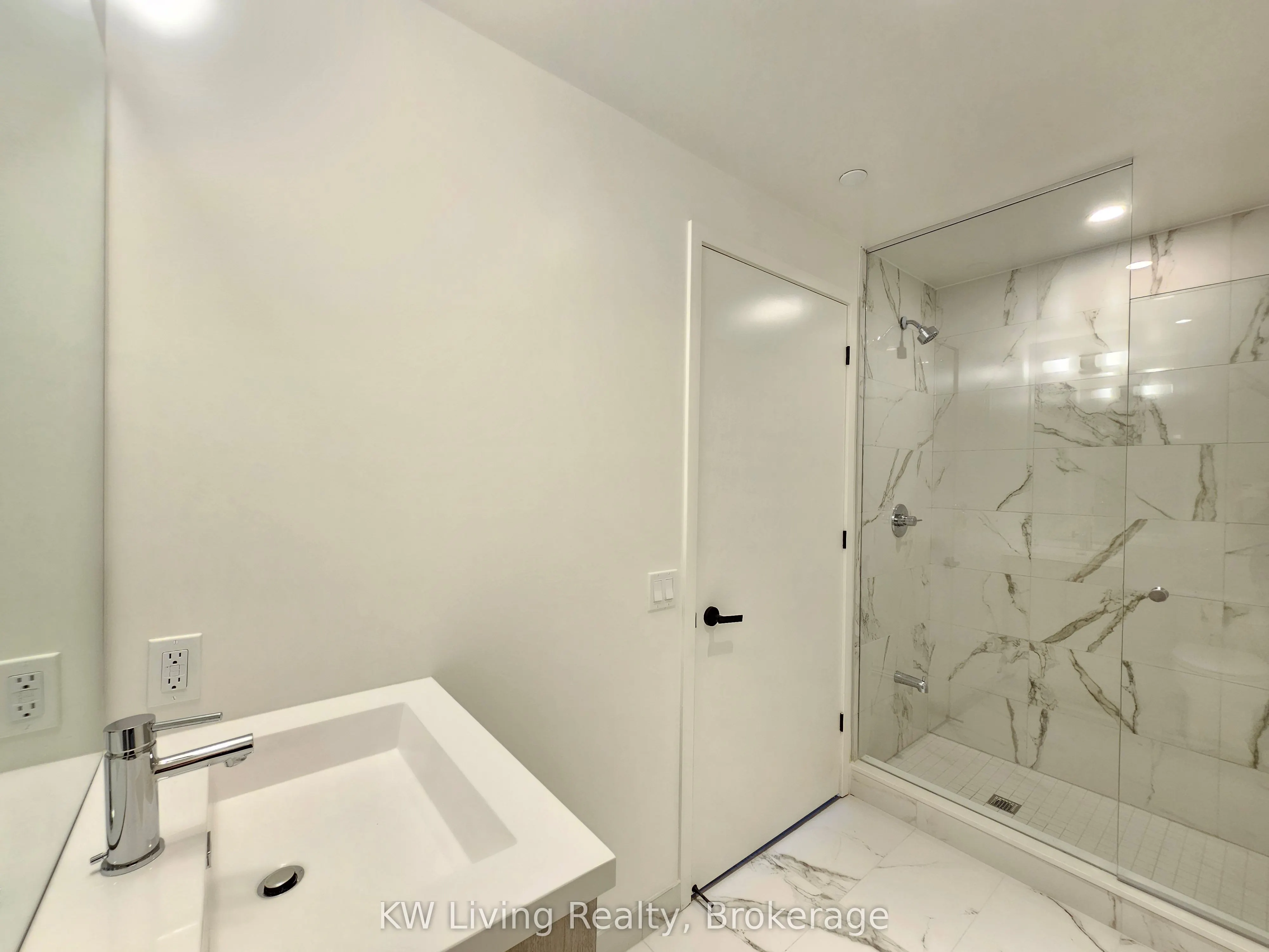 28 Interchange Way, #4510