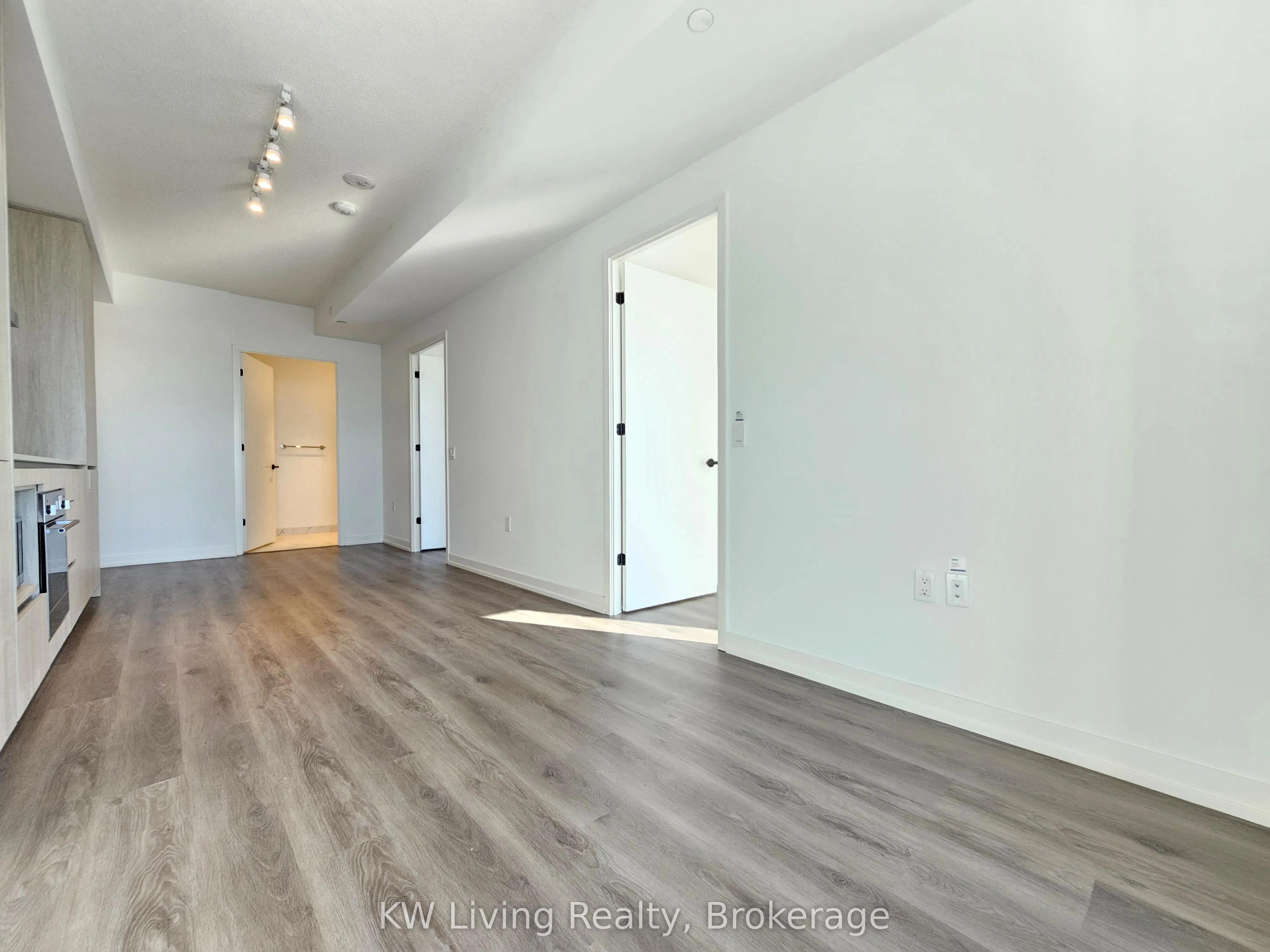 28 Interchange Way, #4510