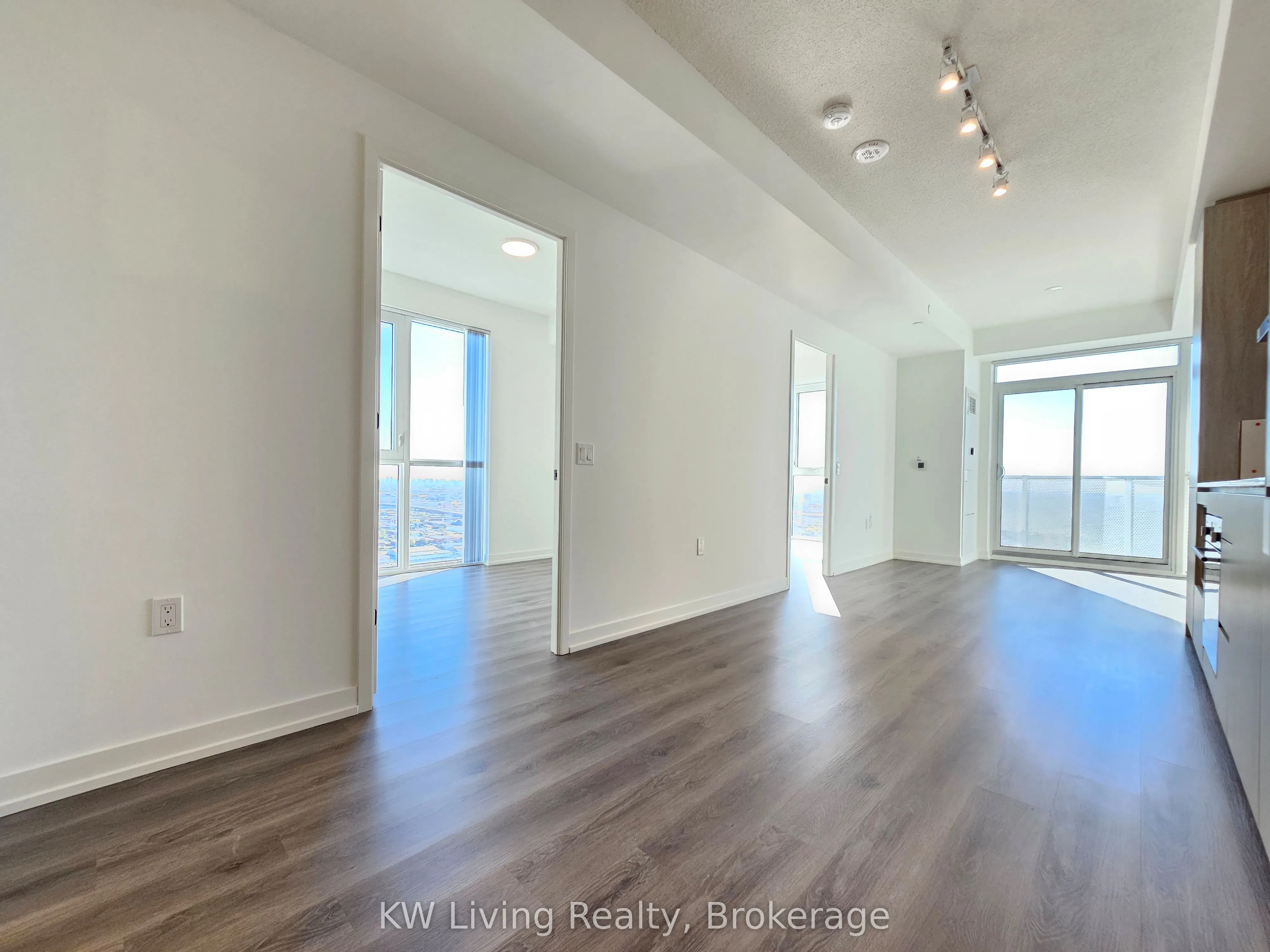 28 Interchange Way, #4510