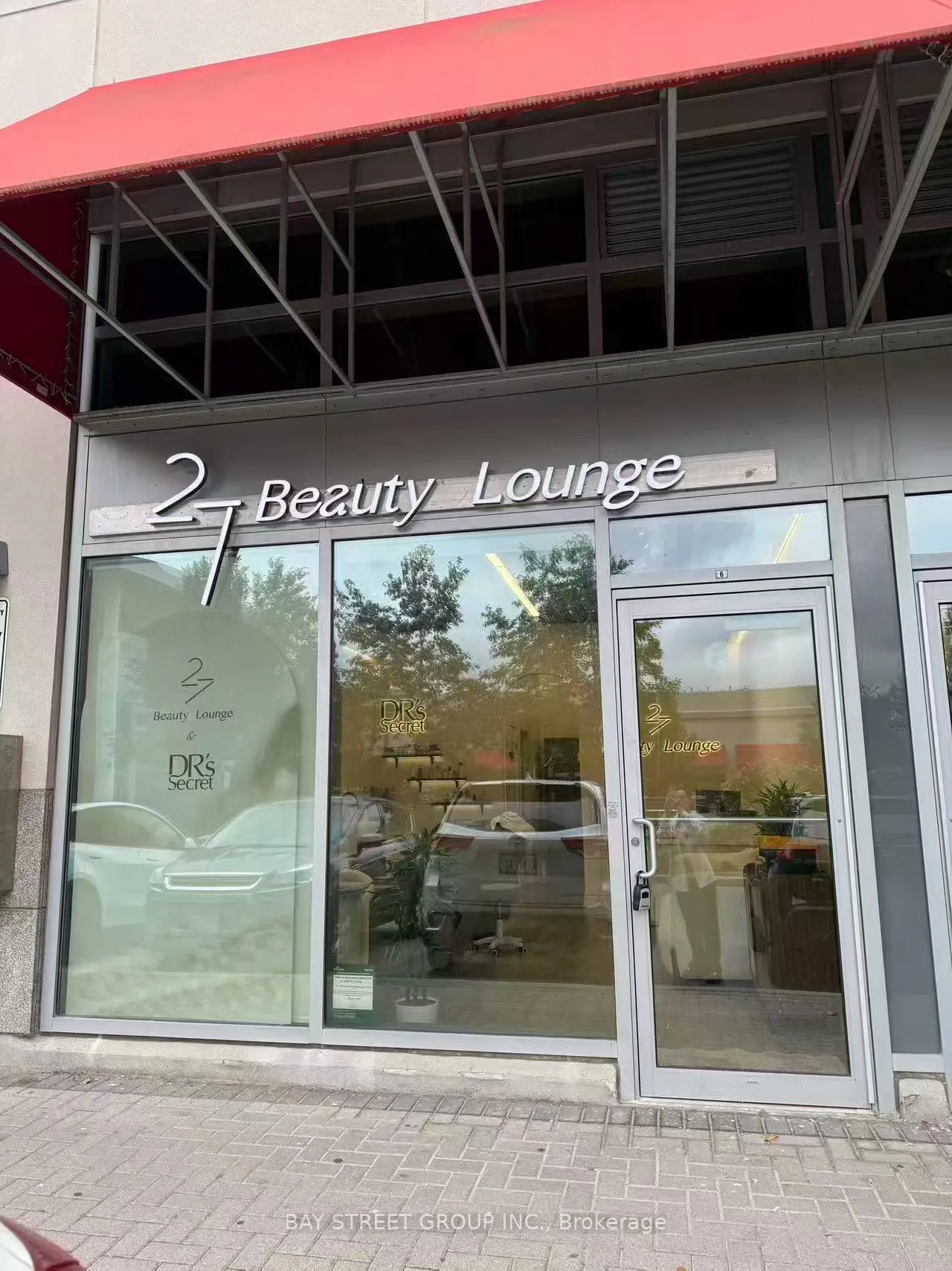 7181 Yonge Street, #6