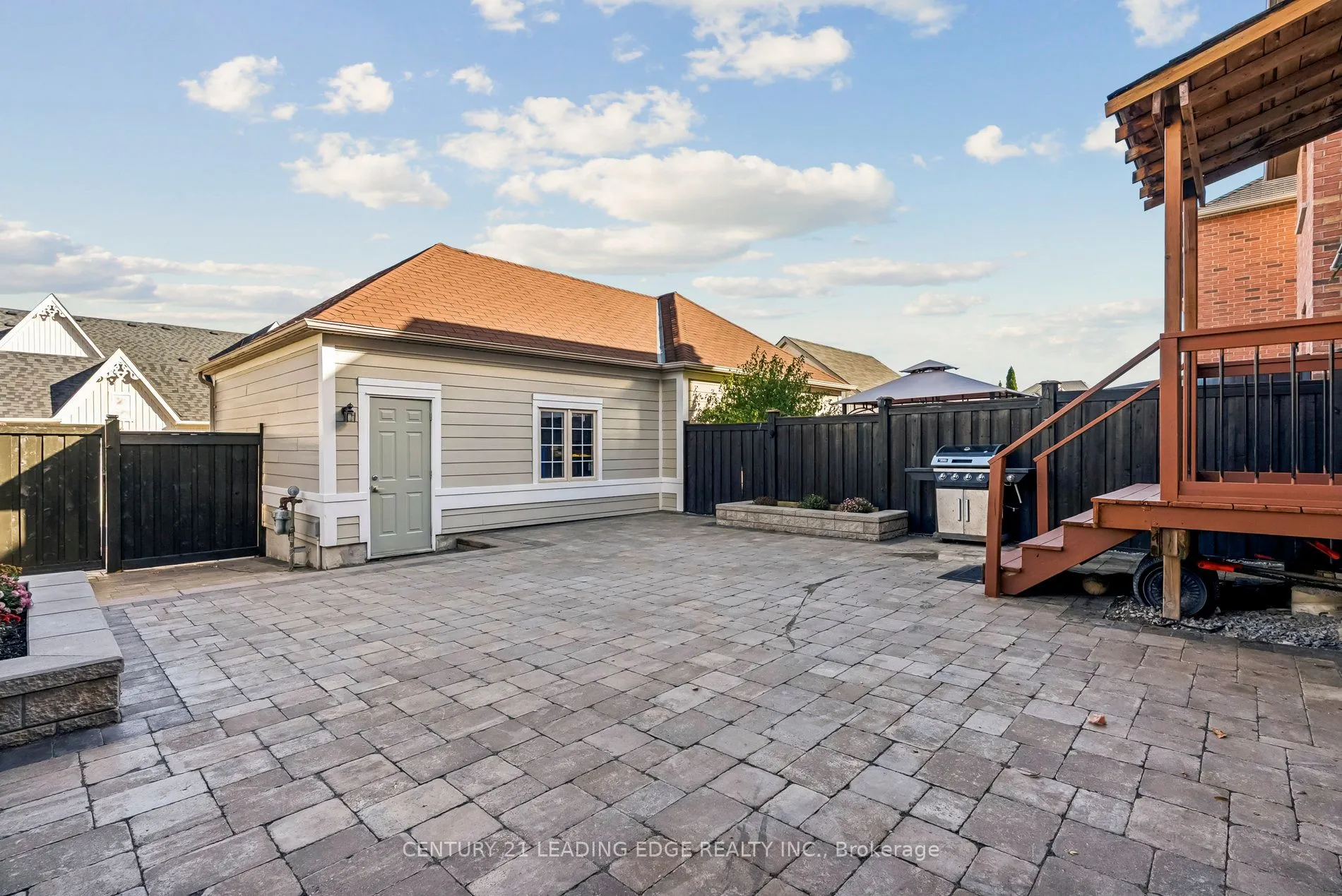 33 Evaridge Drive