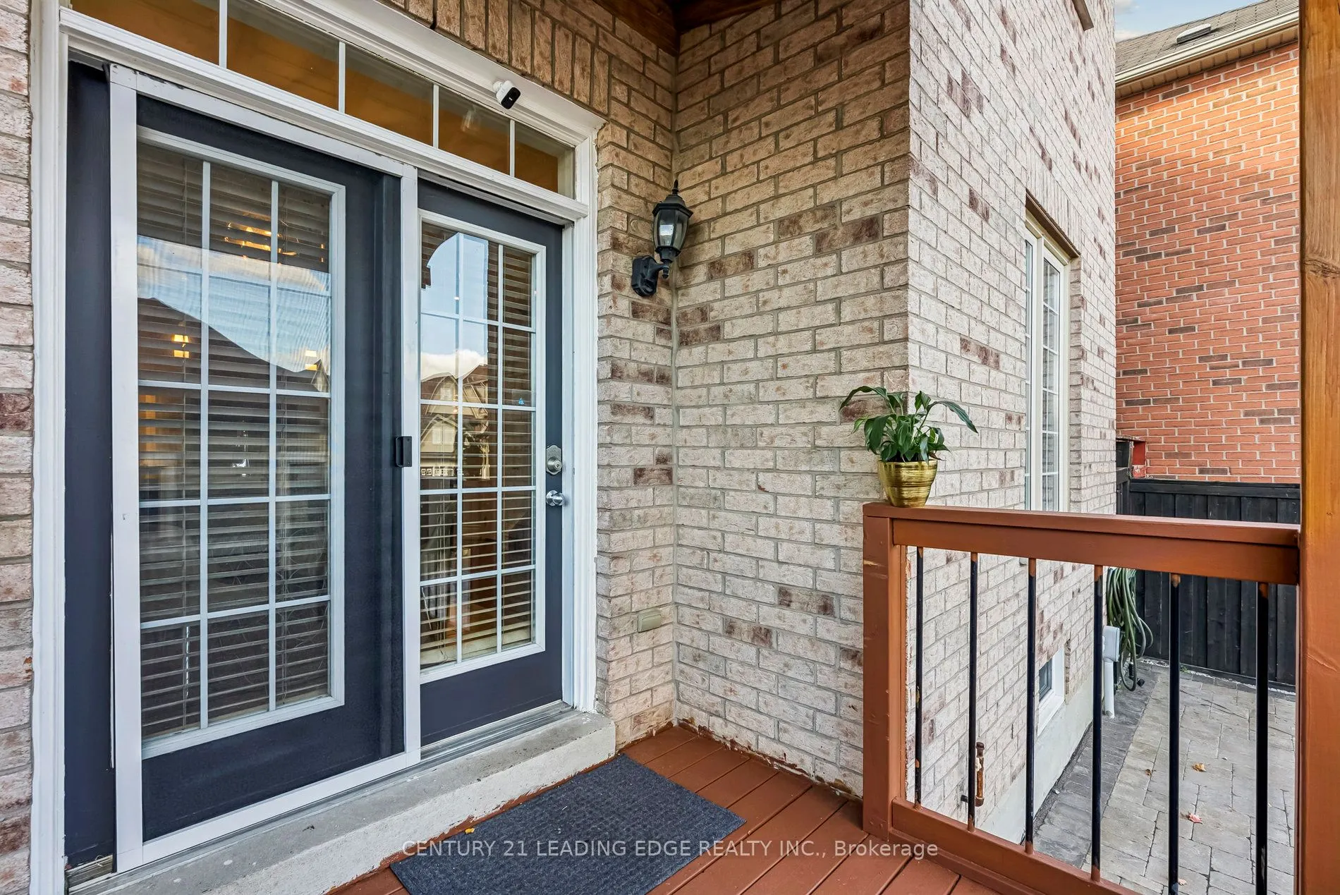 33 Evaridge Drive