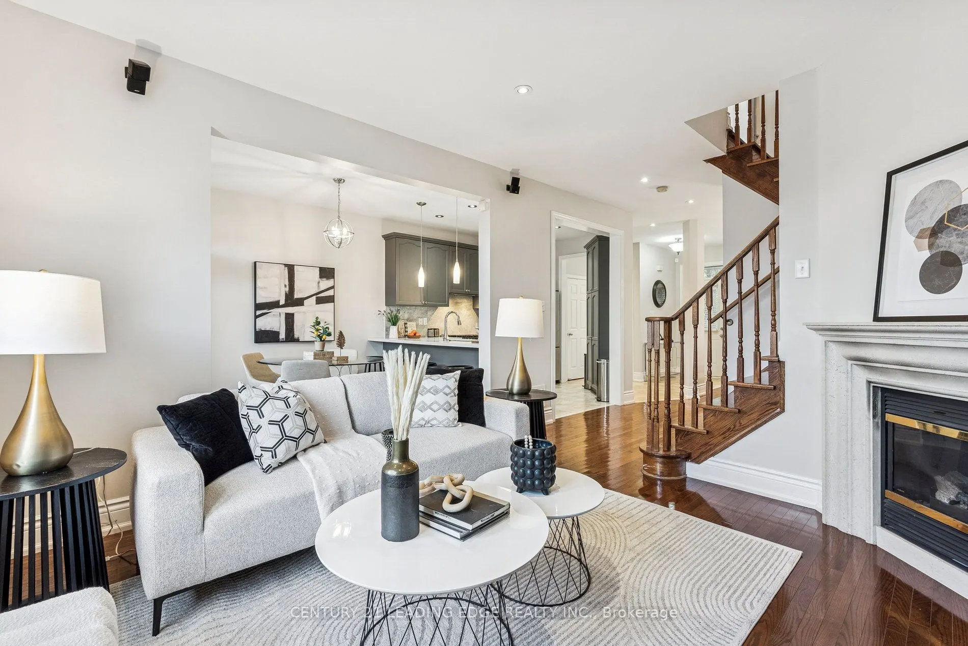 33 Evaridge Drive