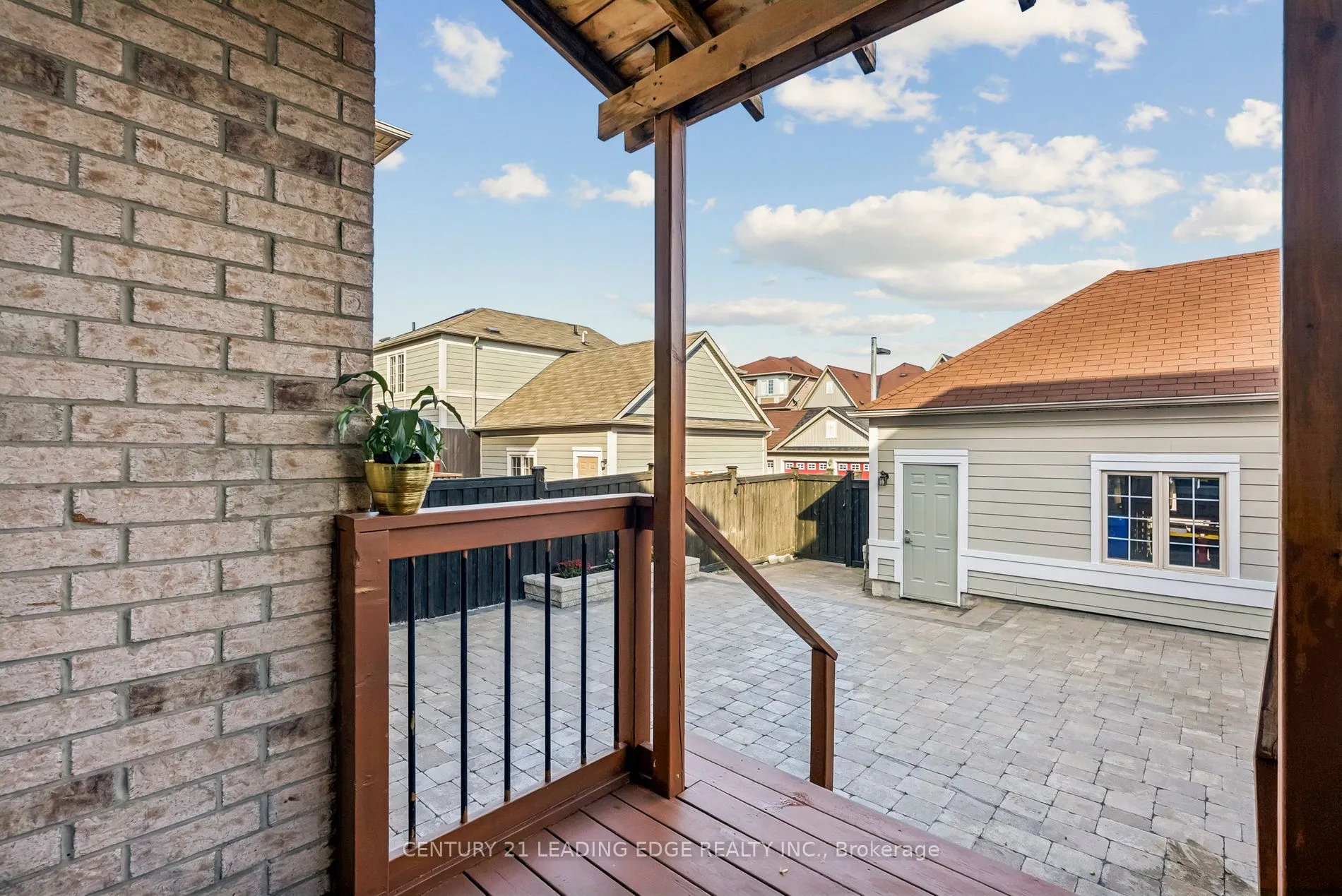 33 Evaridge Drive