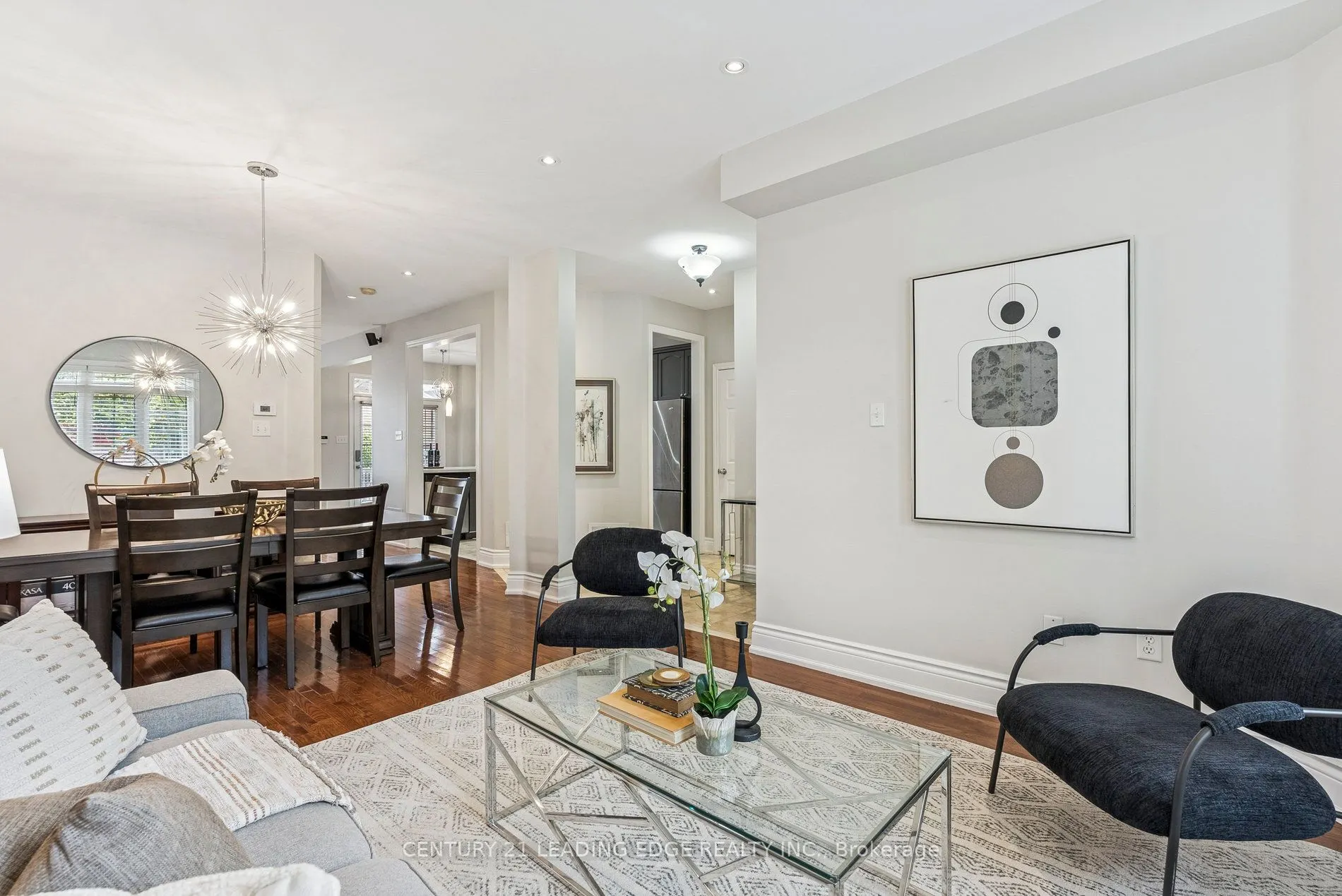 33 Evaridge Drive